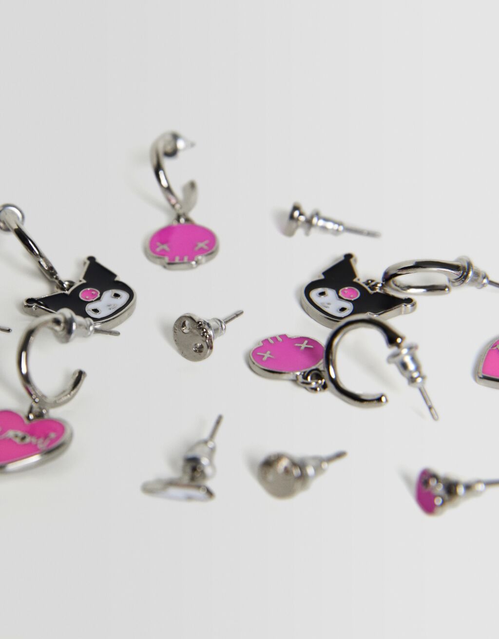 Lot 6 boucles d’oreilles Kuromi-Argent-2