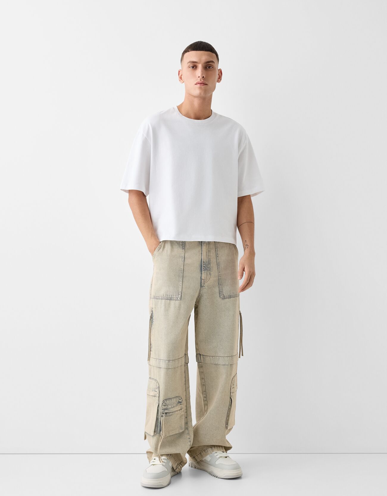 Bershka clearance khaki jeans