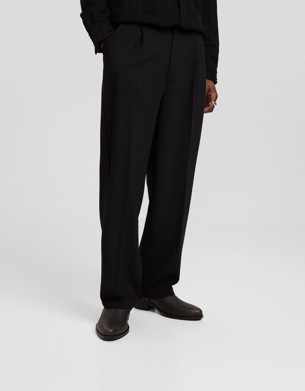 Tailored baggy trousers Men Bershka