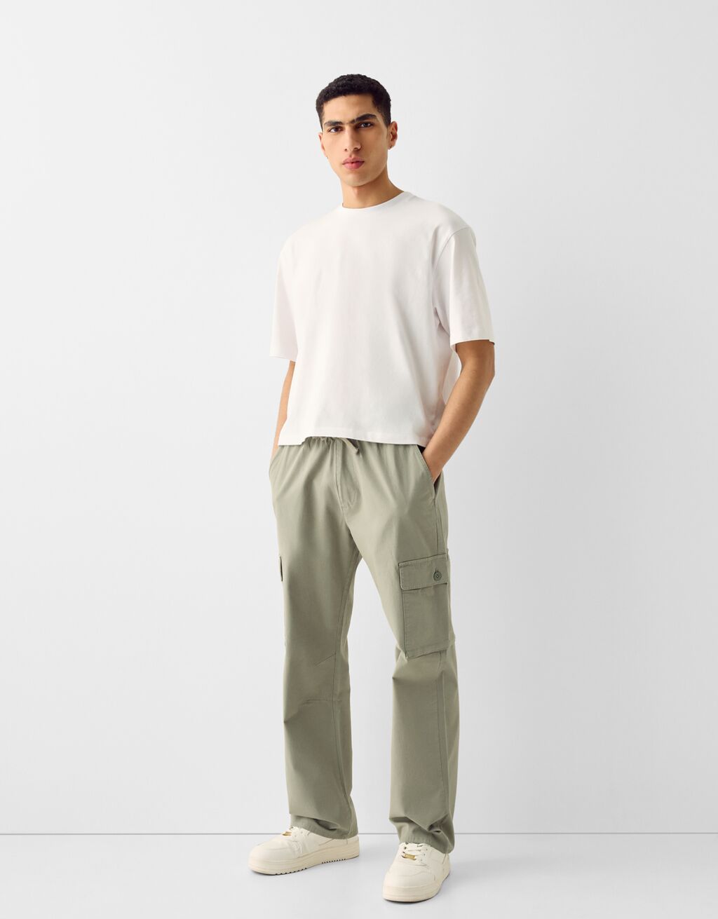 Cargo pants hot sale bershka