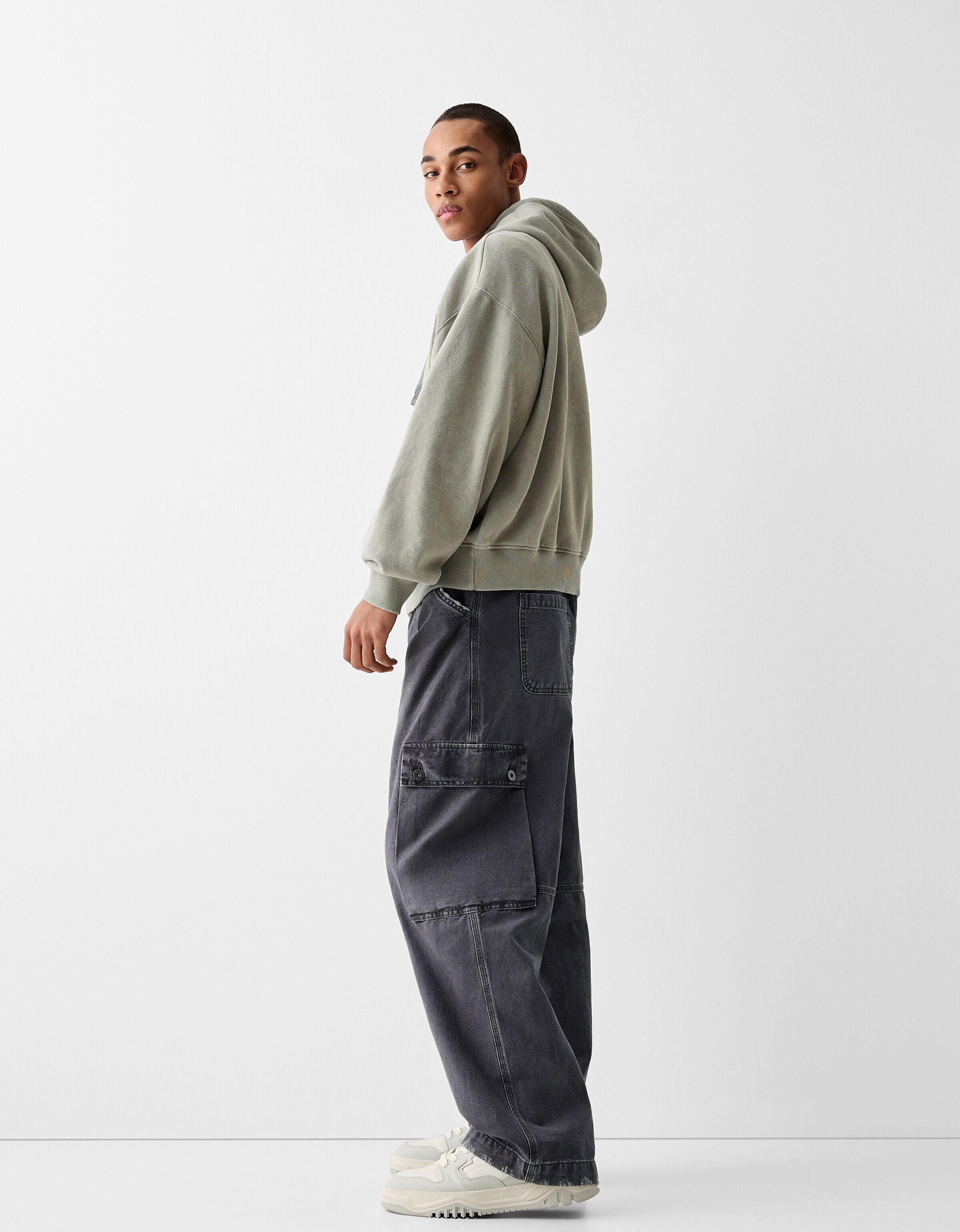 Bershka cargo on sale pants men