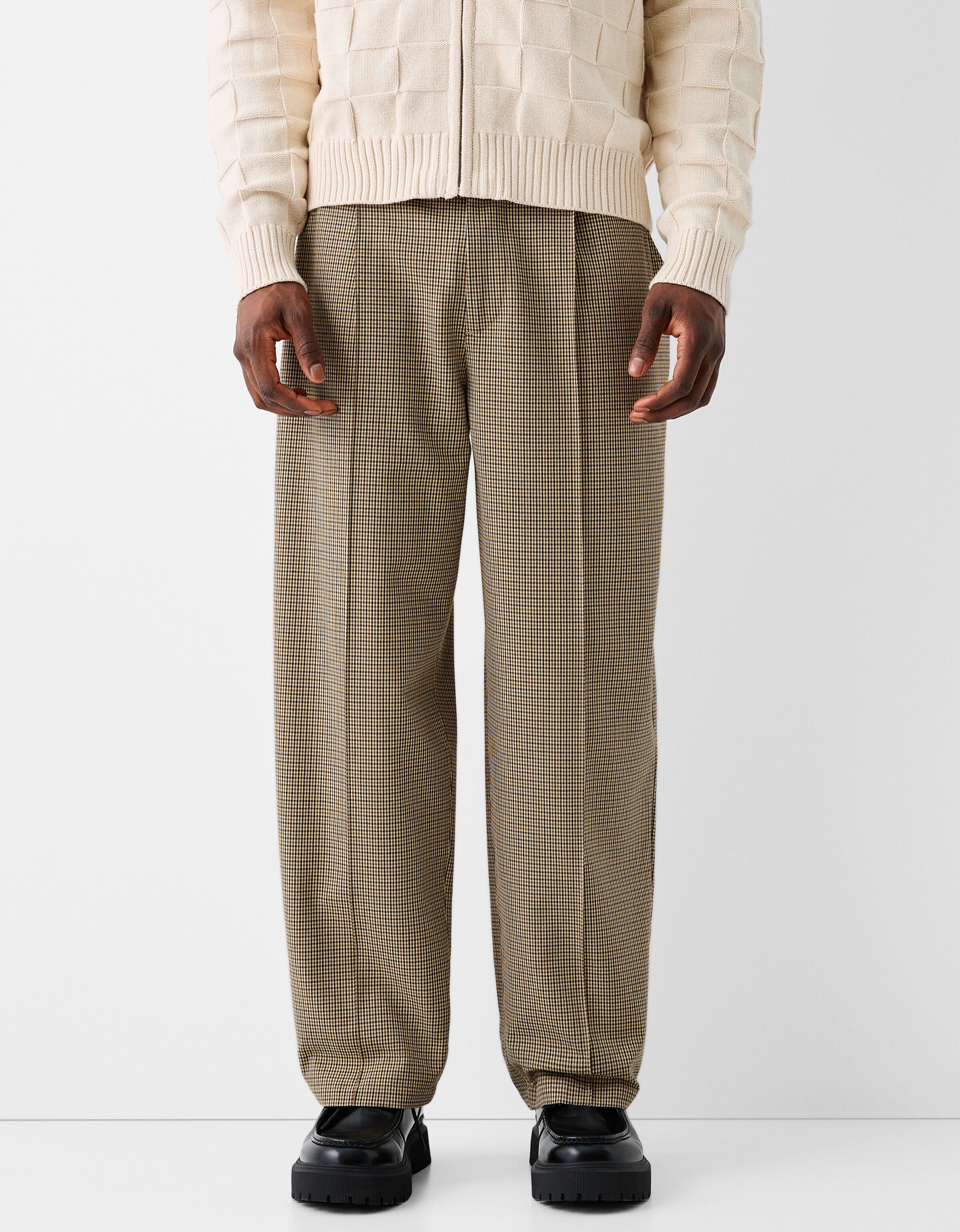 Pantalon pata de gallo bershka 2025