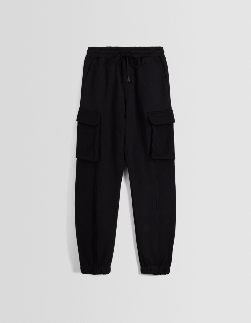 Plush cargo jogger trousers with detail - Men | Bershka