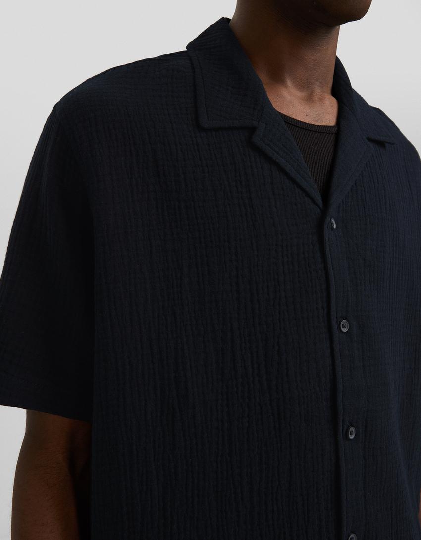 Relaxed fit short sleeve textured shirt-Black-2