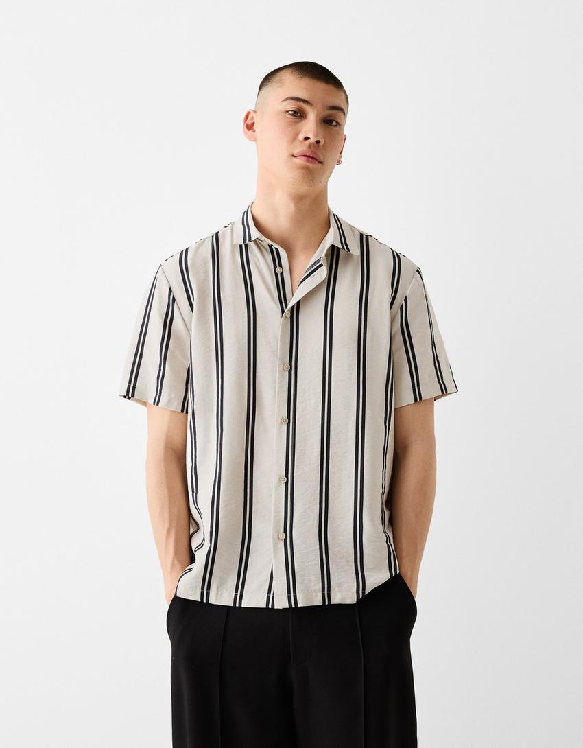 قميص مخطط بقصّة عادية وأكمام قصيرة-حجري-0