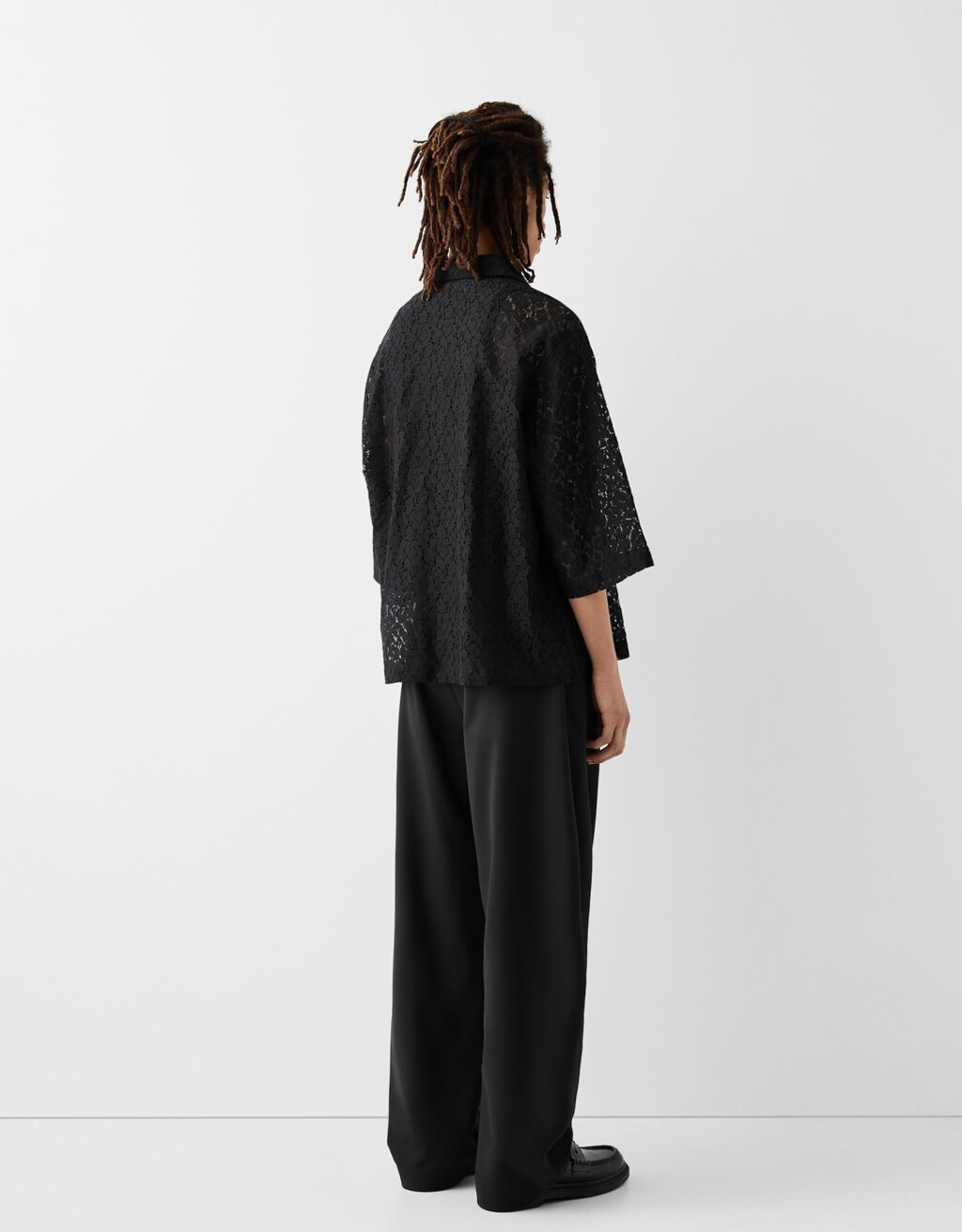 Camisa com manga a 3/4-Preto-1