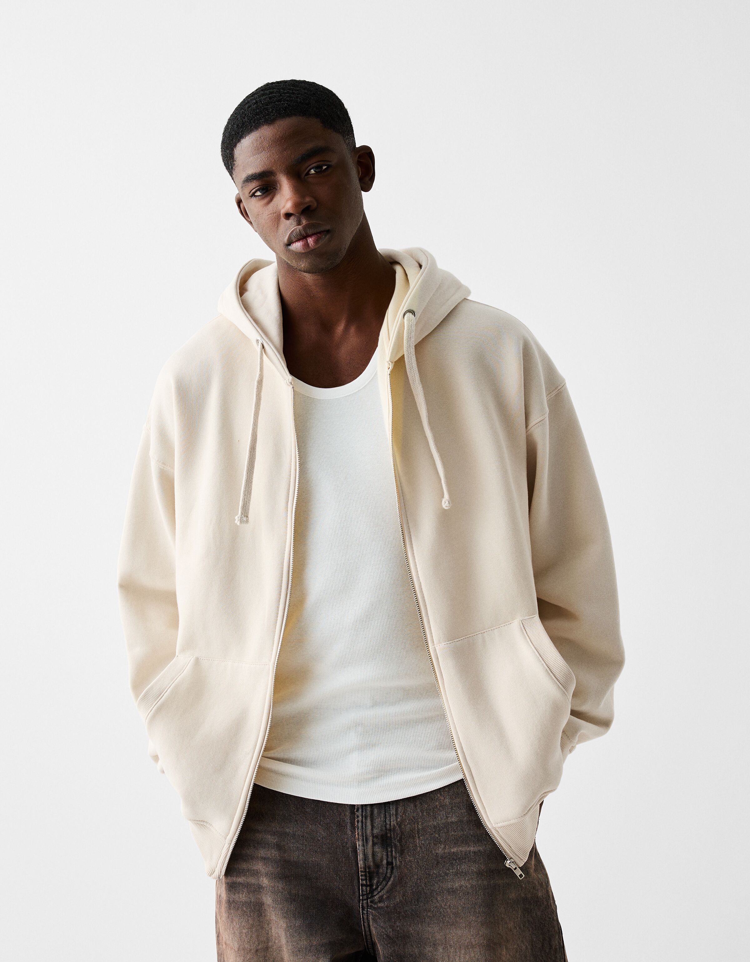 Cream zip online hoodie