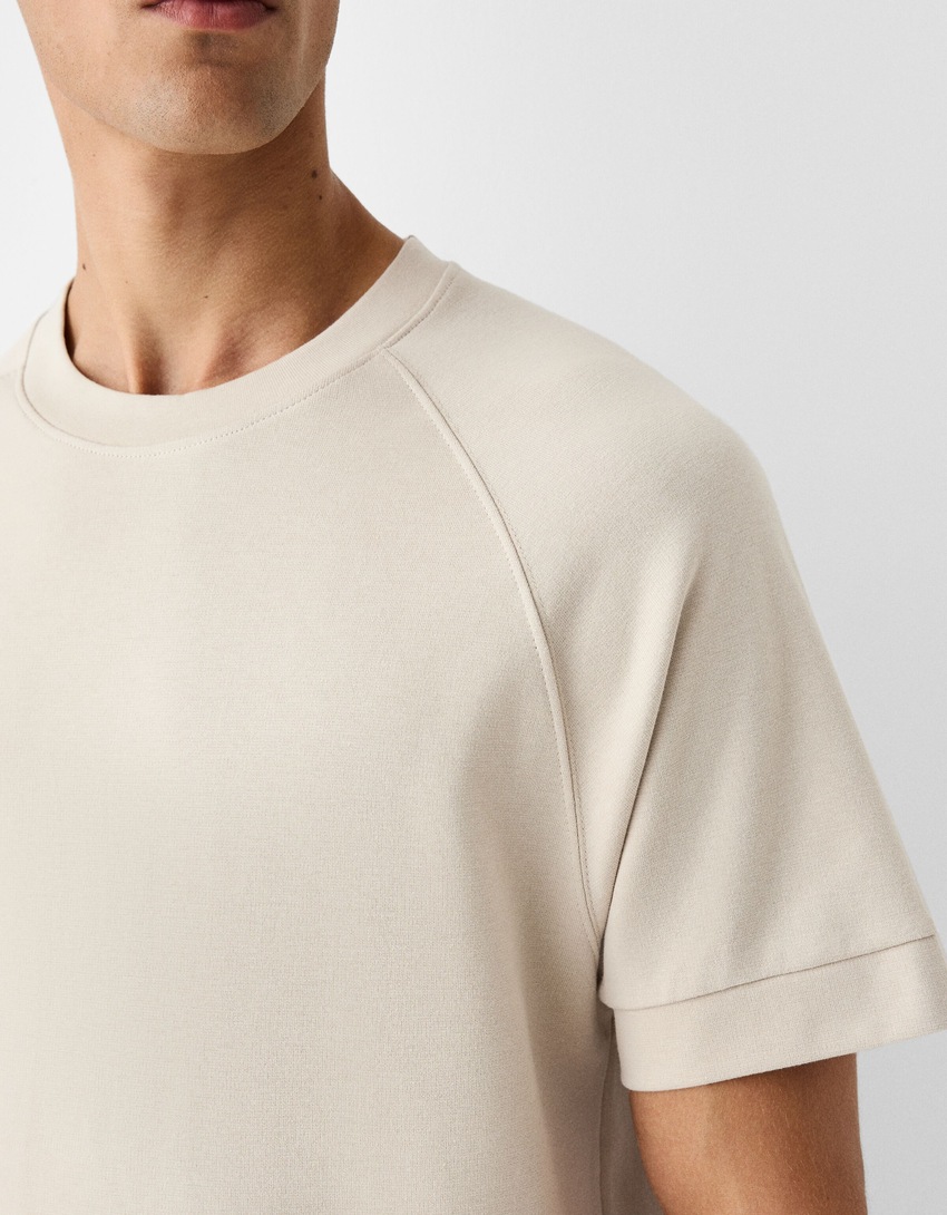 Interlock boxy fit short sleeve T-shirt-Beige-5