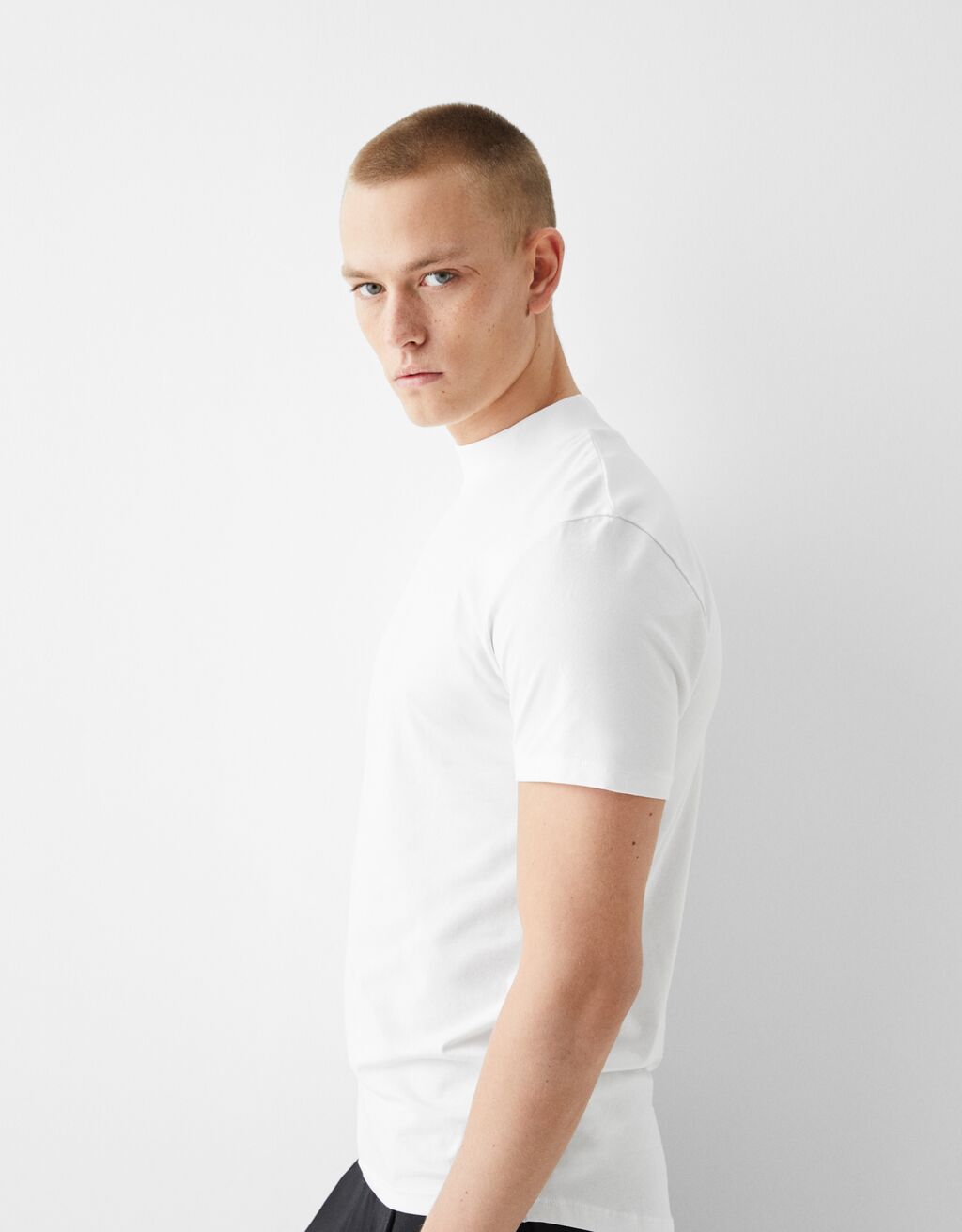 Camiseta manga corta cuello subido-Blanco-2