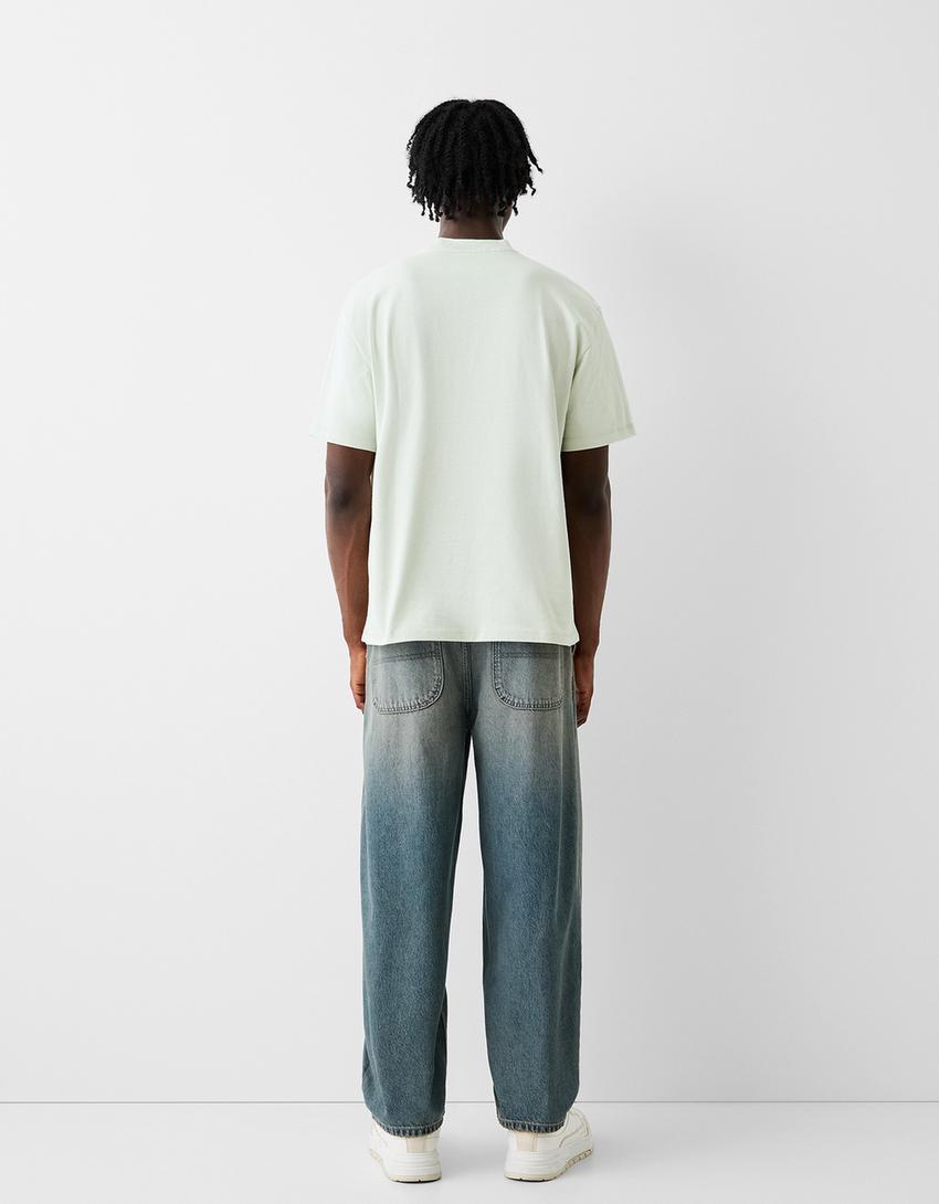 טי שירט Boxy fit עם שרוולים קצרים והדפס-ירוק-1