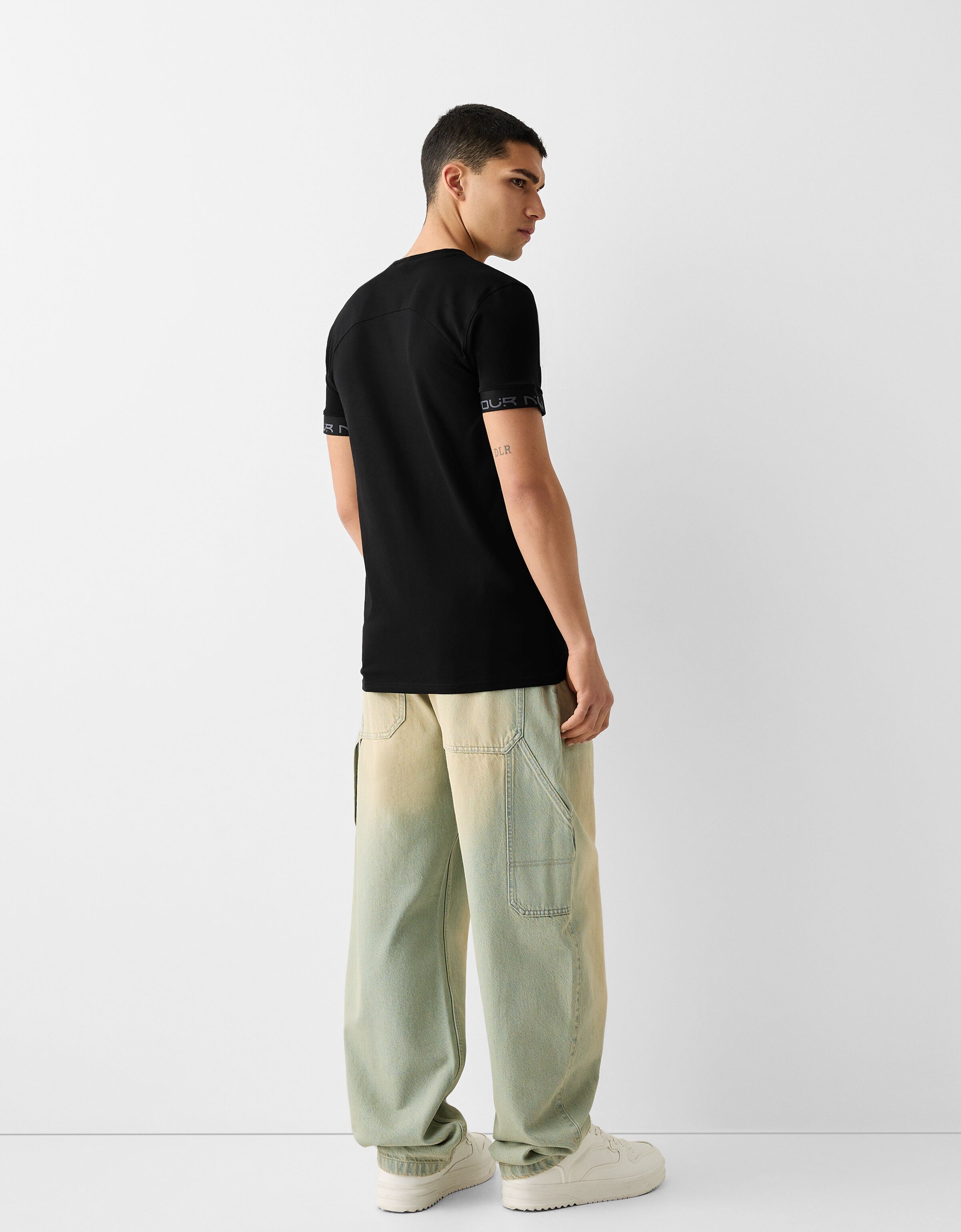 Bershka slim store fit t shirt