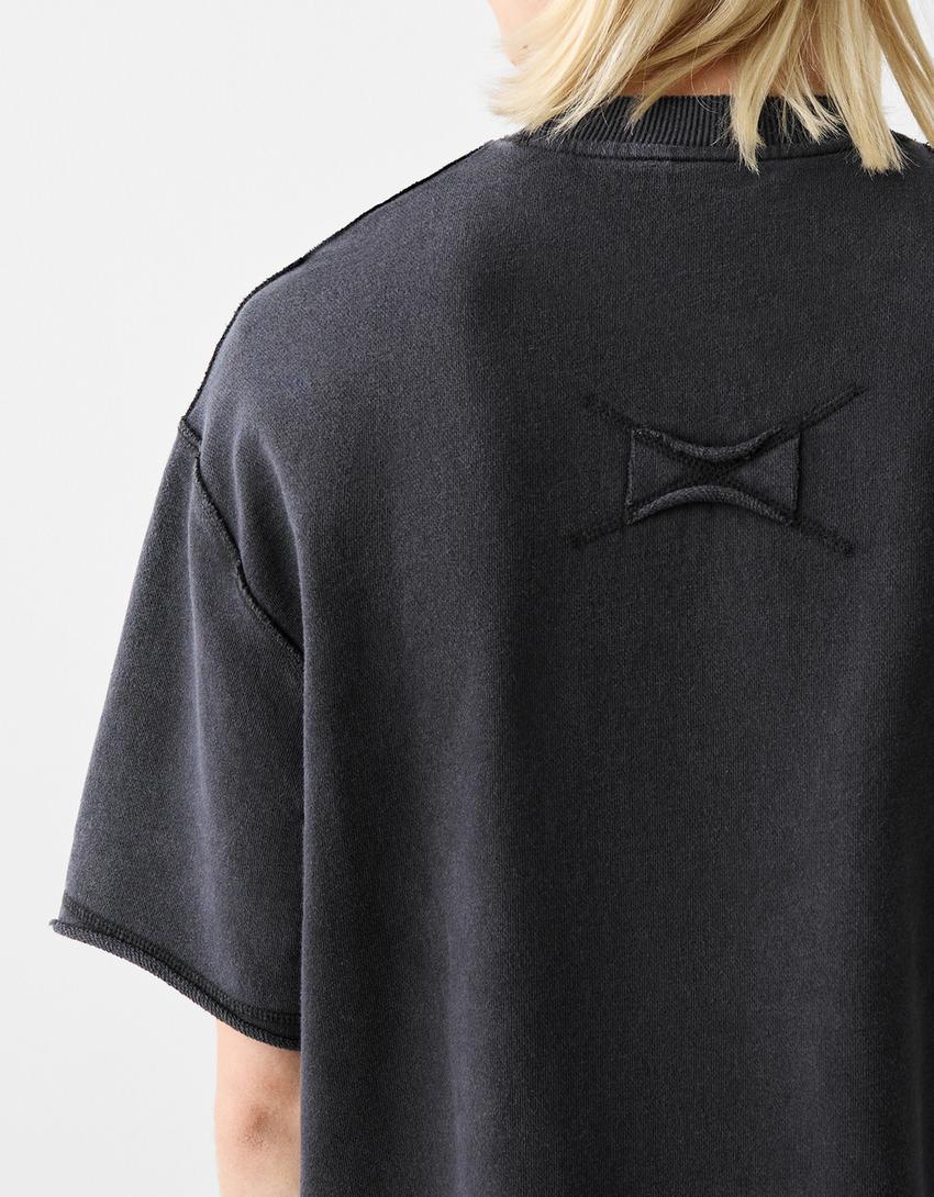 Sweatshirt manga curta felpa efeito lavado-Preto-5