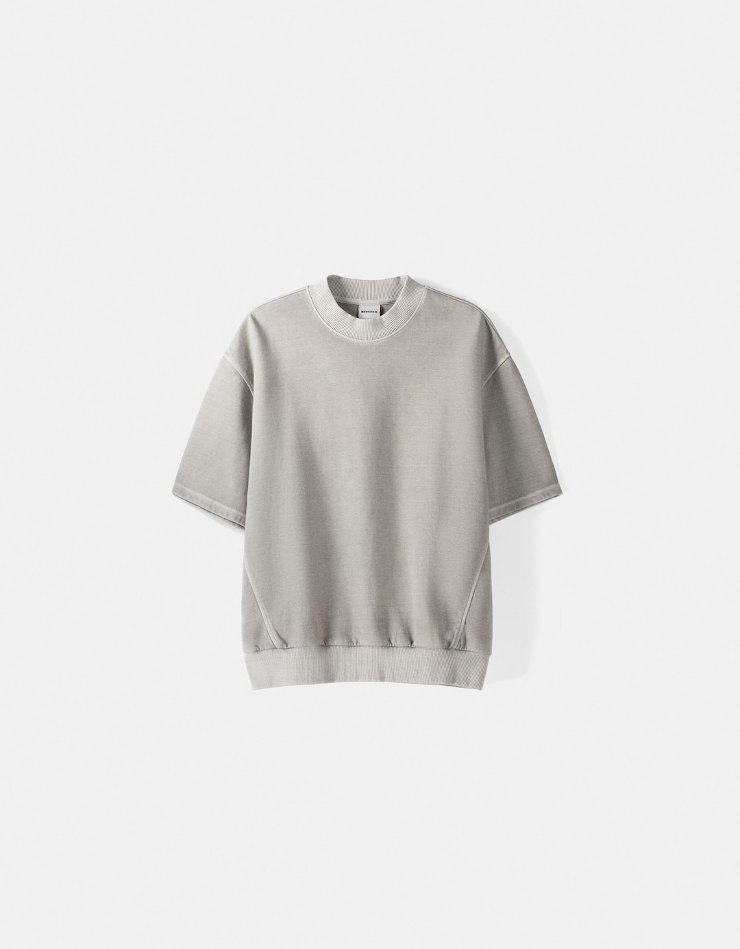 Short sleeve faded-effect plush T-shirt with interlocking and ribbed trims