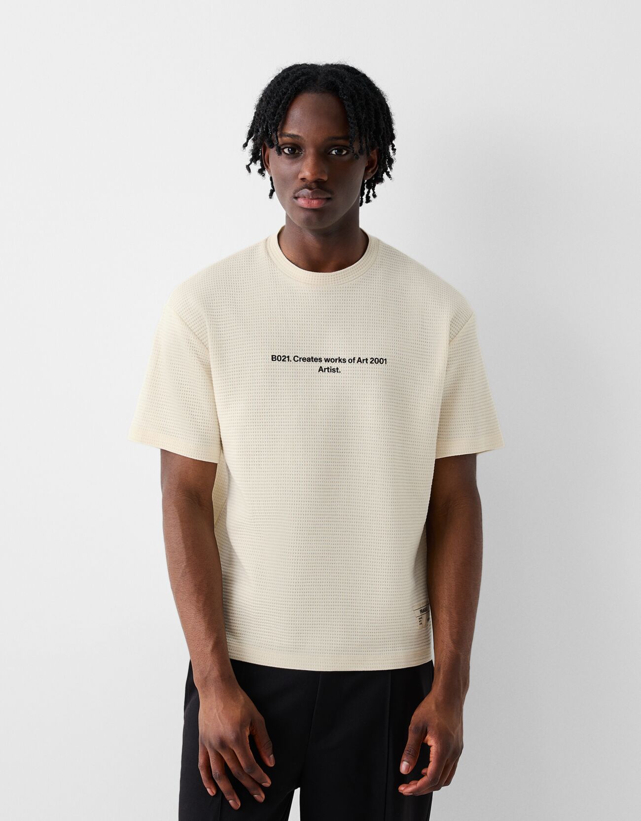 Printed boxy-fit waffle-knit short sleeve T-shirt - Men | Bershka