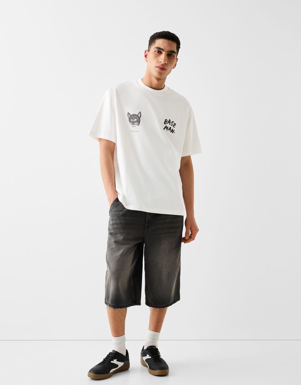 T-Shirt Gary Baseman manga curta boxy estampado-Branco-3