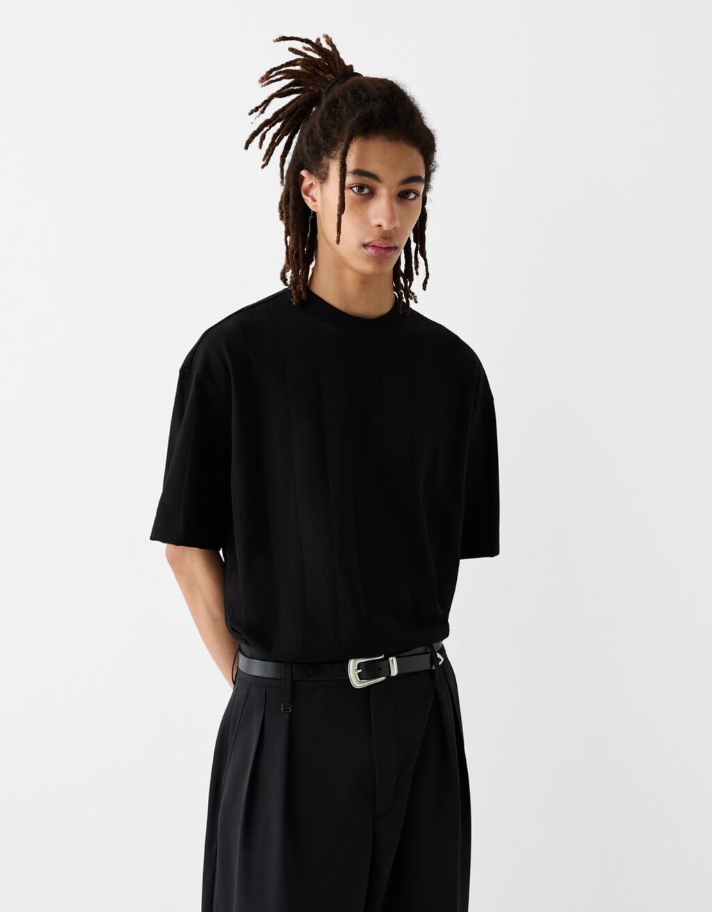 T-shirt manga curta canelada-Preto-0