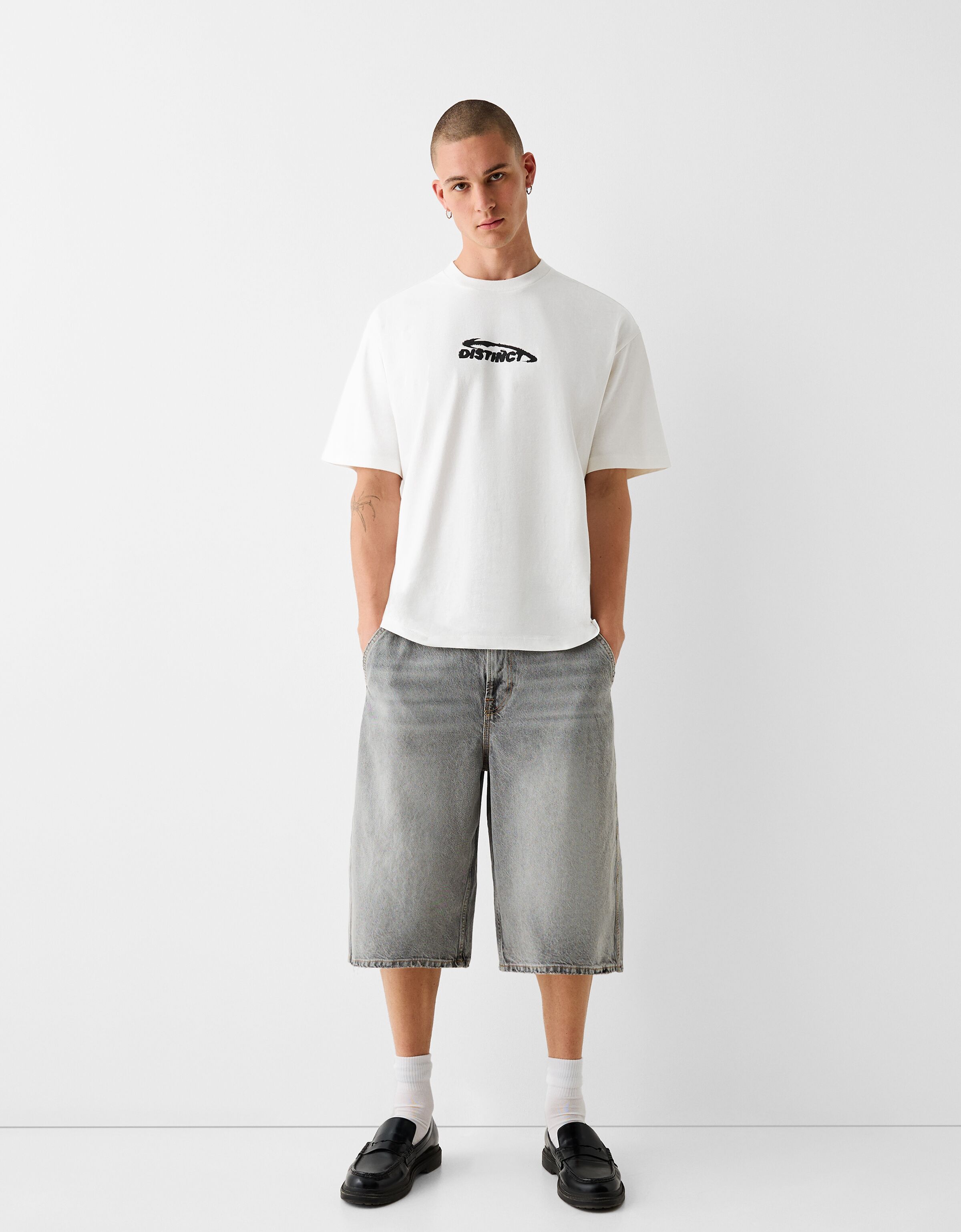 Printed boxy-fit short sleeve T-shirt - Men | Bershka