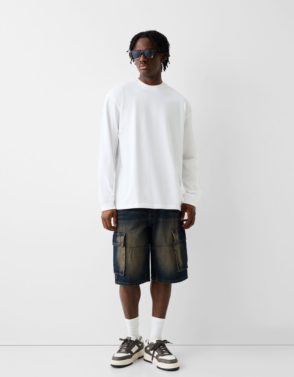 Baggy denim cargo Bermuda shorts - Men | Bershka