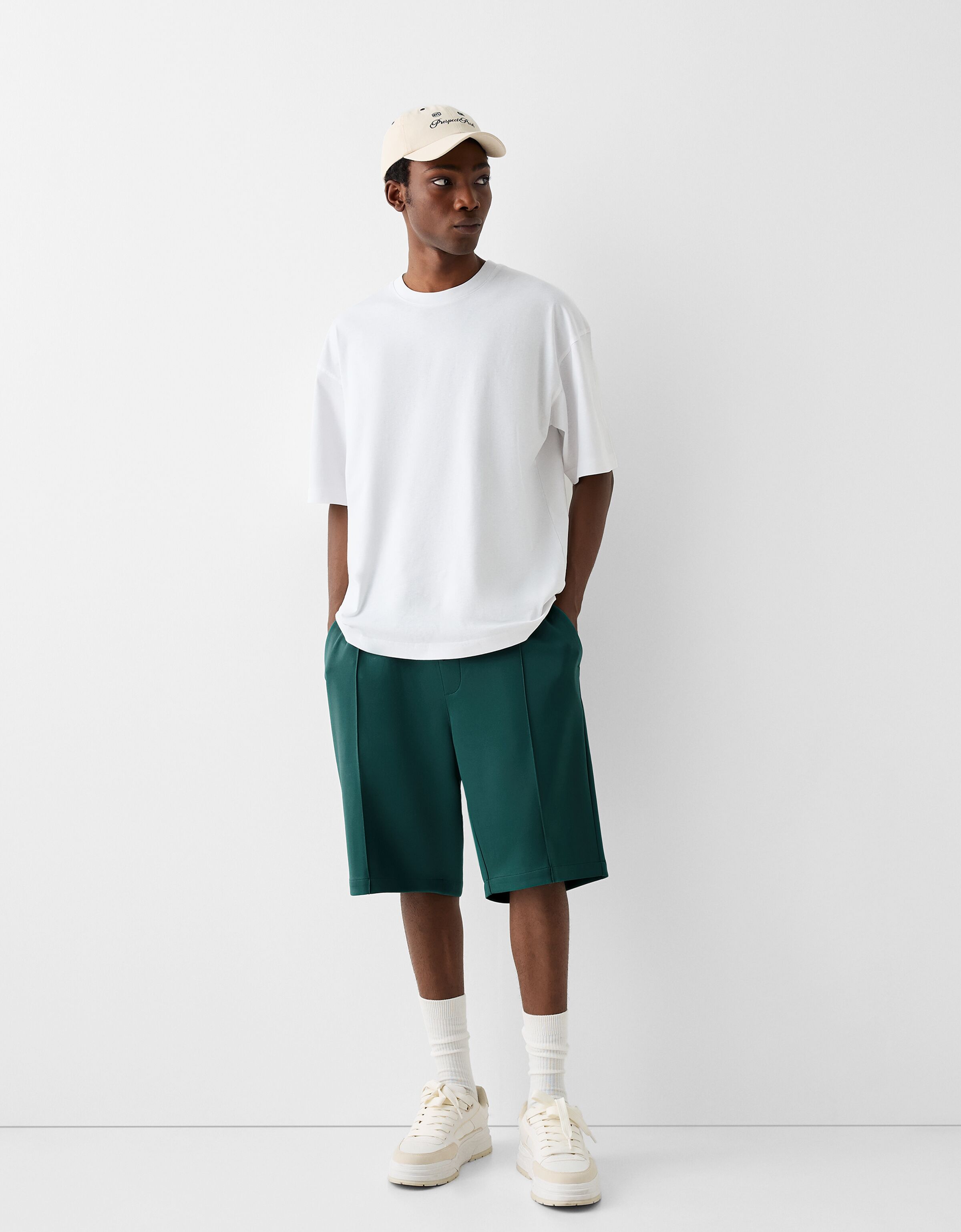 Bermudas de Hombre Nueva Colecci n BERSHKA Espa a