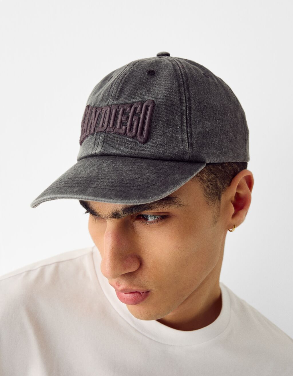 Basic caps discount