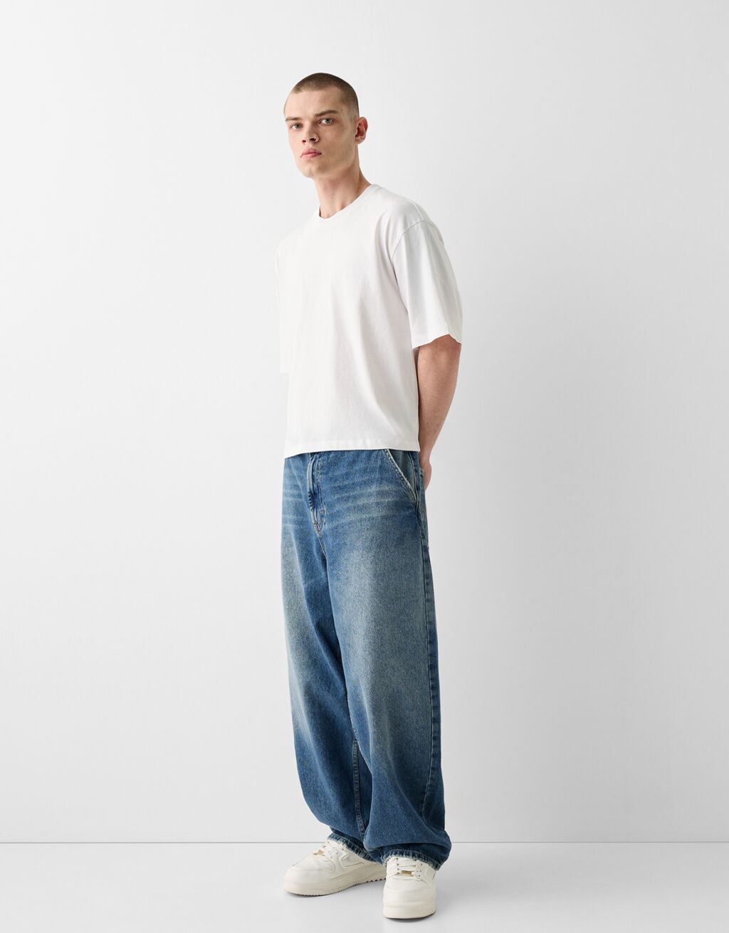 Skater fit jeans 2025