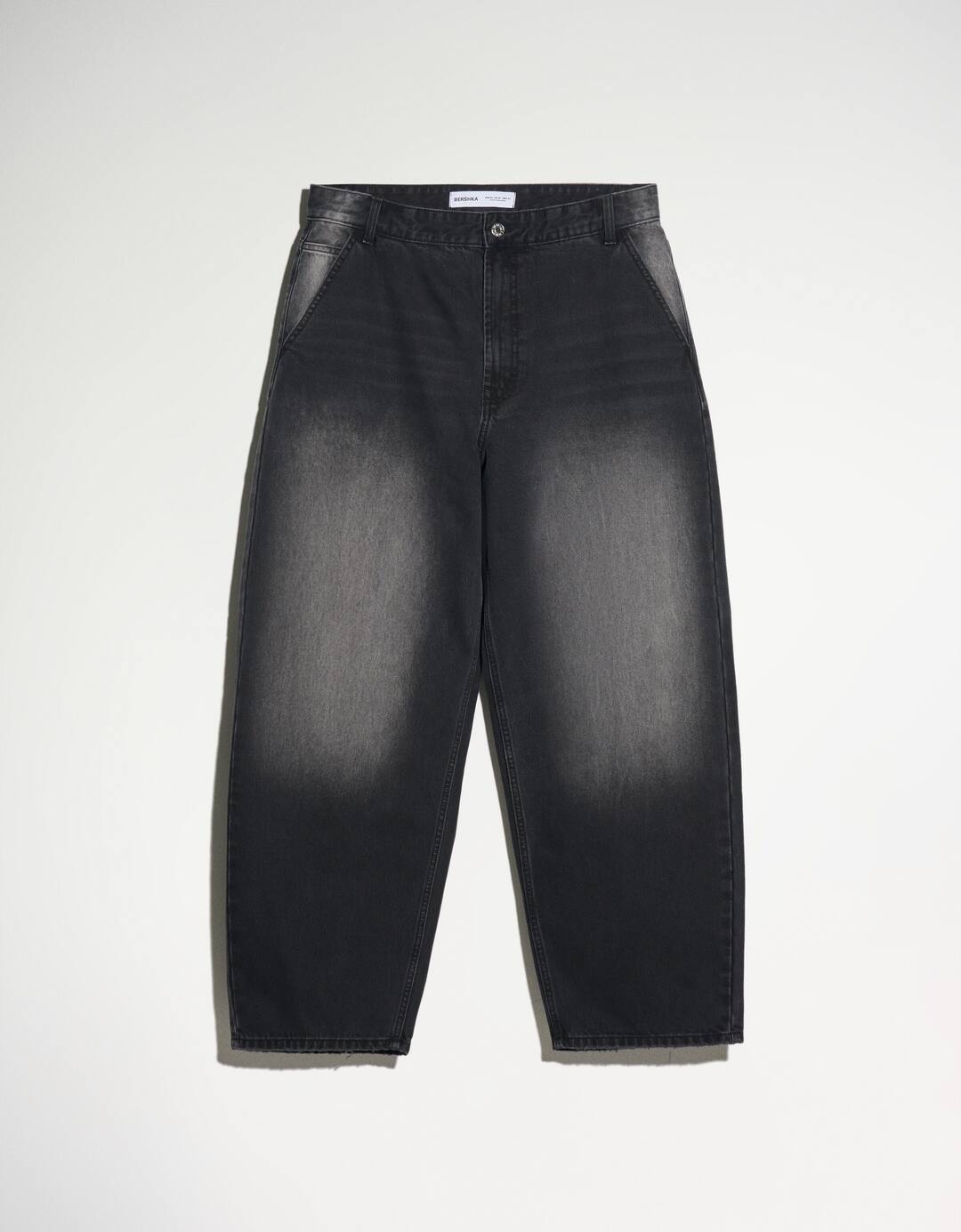 Faded-effect skater fit jeans