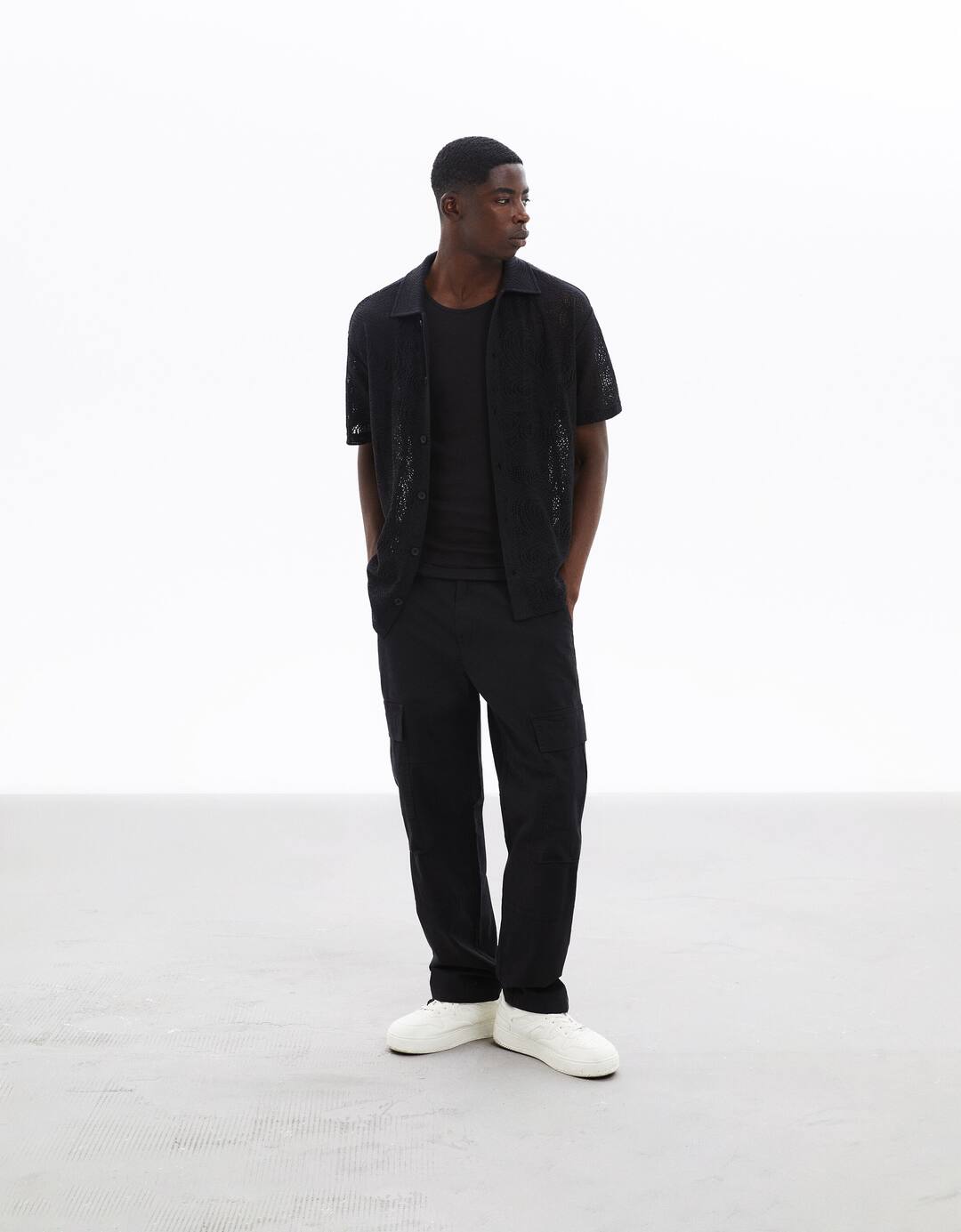 Adjustable wide-leg cargo trousers