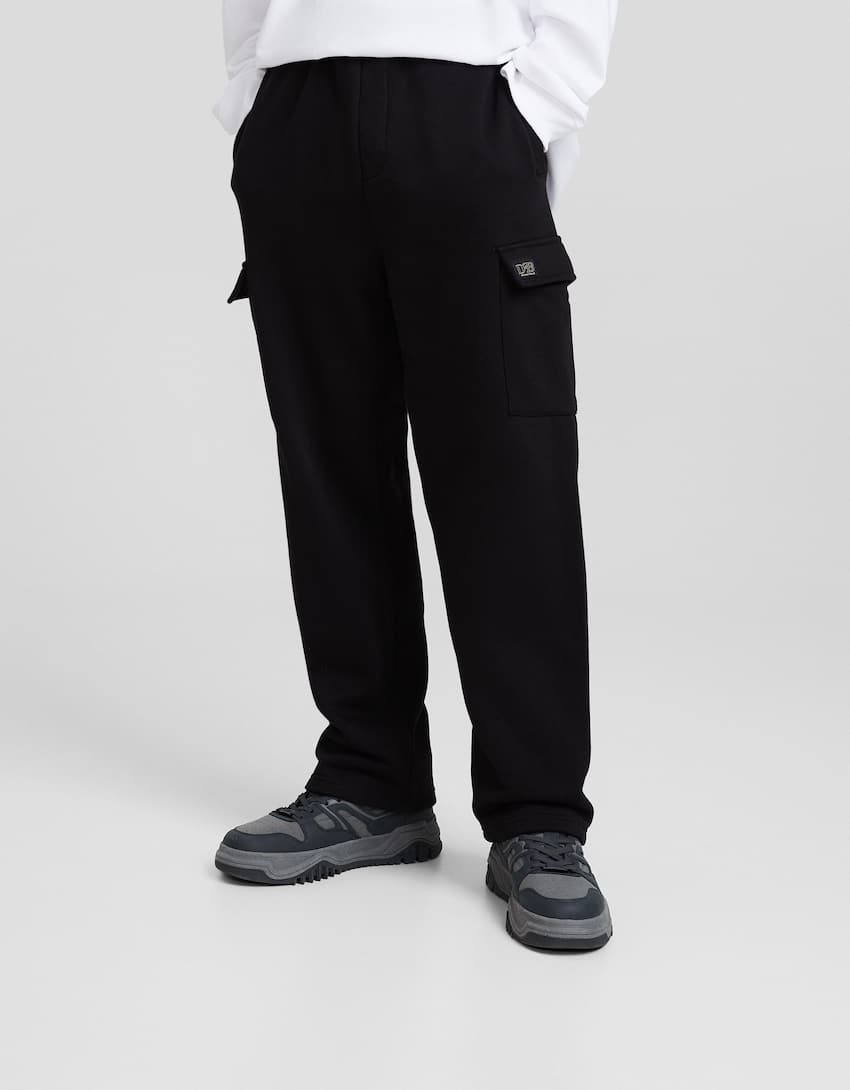Wide-leg plush cargo trousers-Black-1