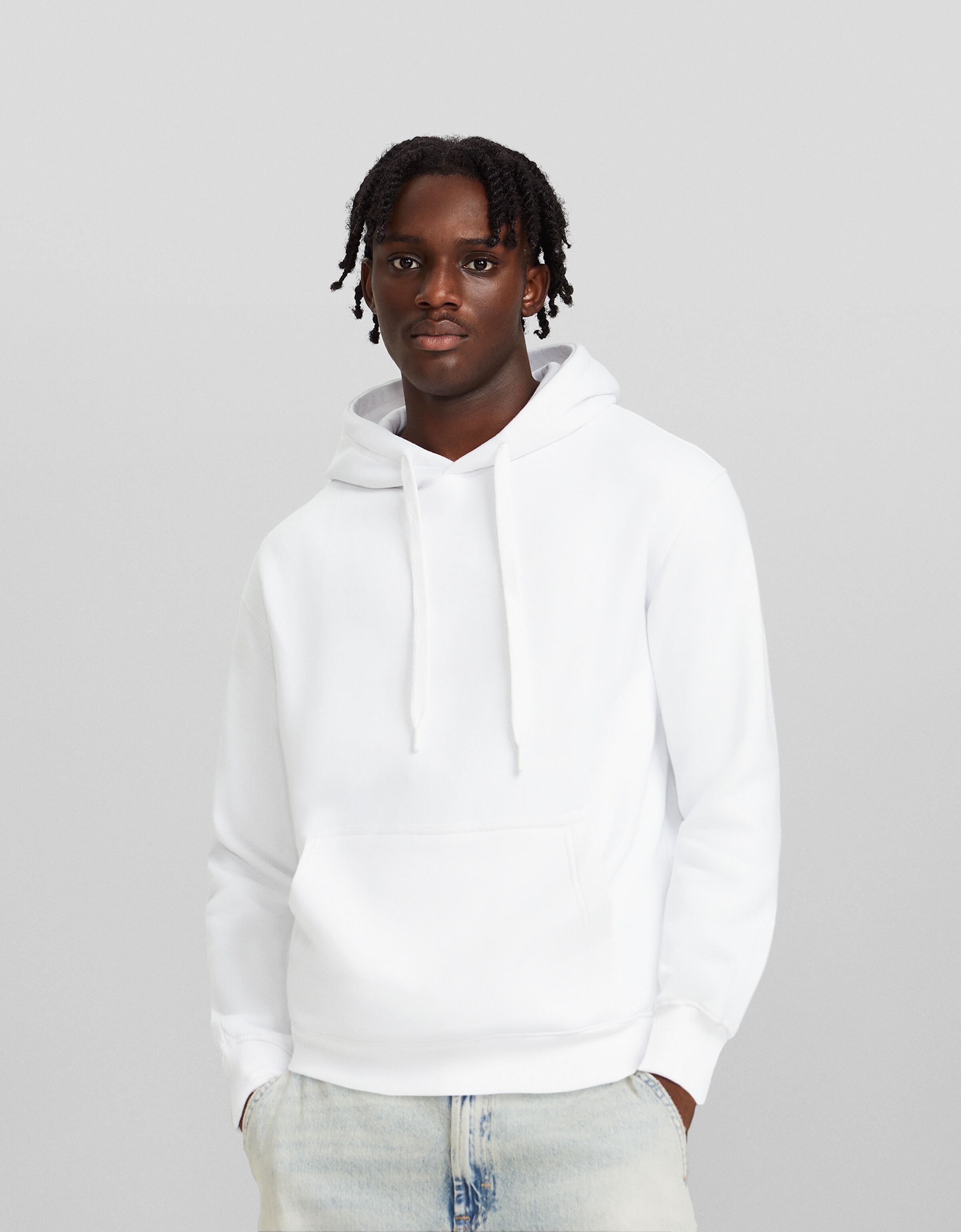 Sudadera blanca best sale hombre capucha