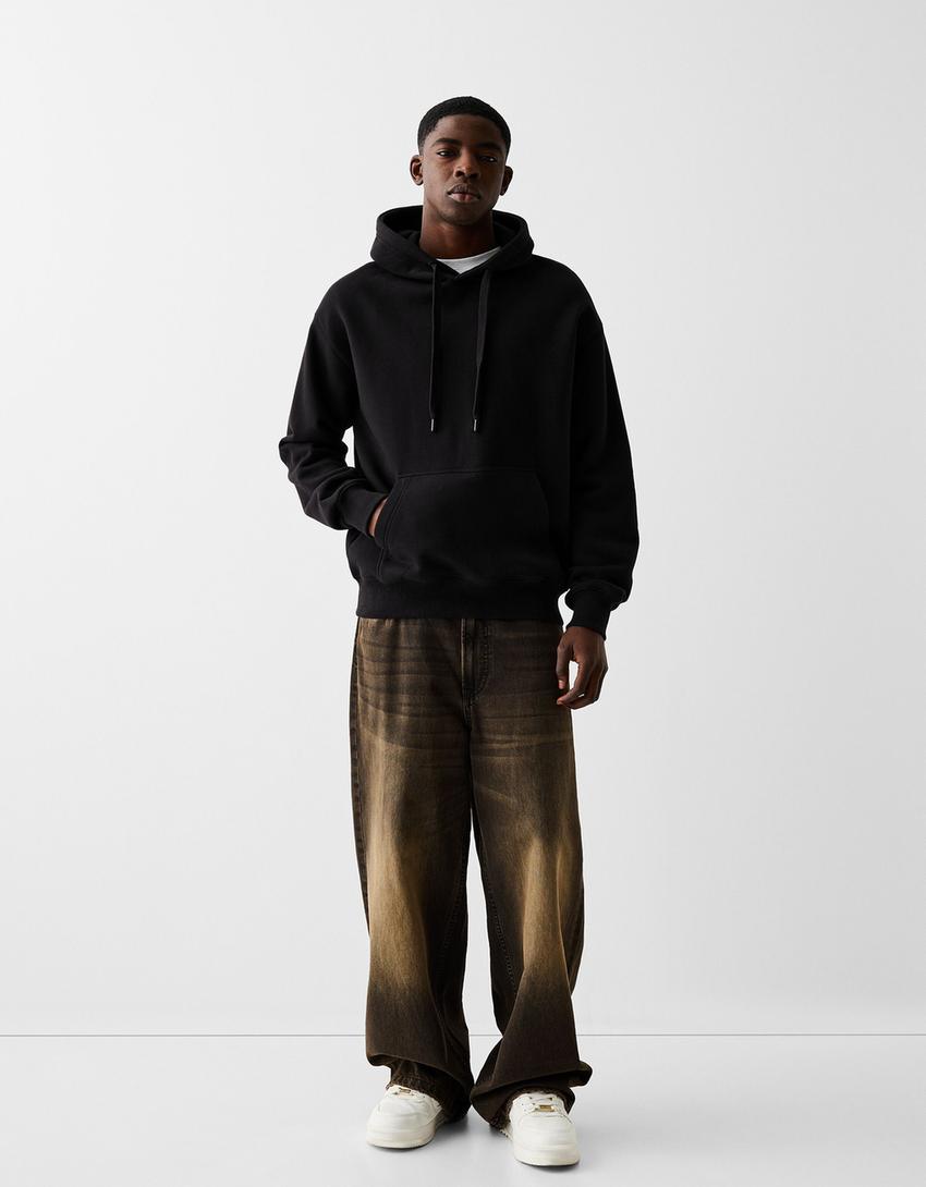 Sweatshirt com capuz-Preto-3