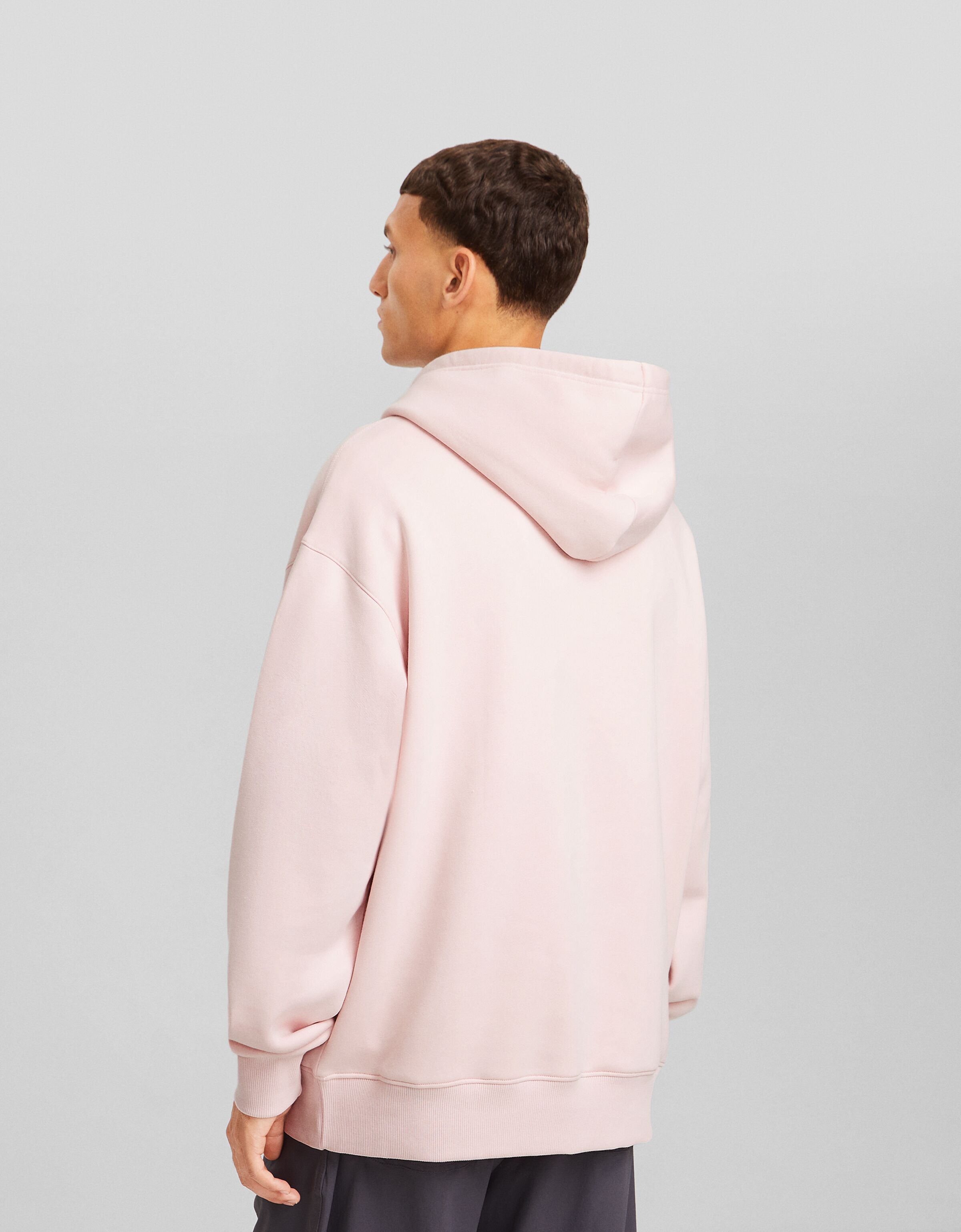 Sweat rose bershka 2025