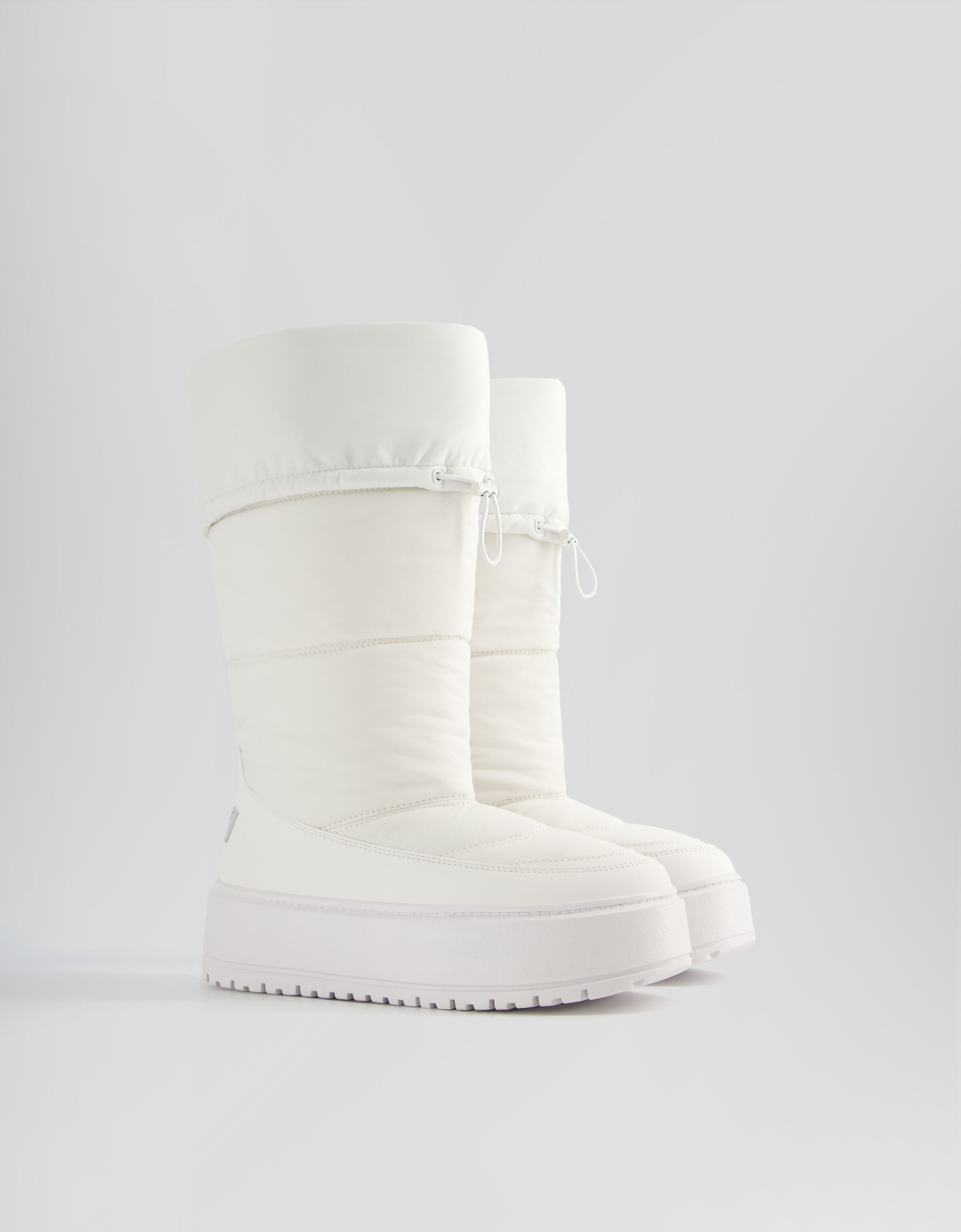 Ski Collection quilted platform boots Shoes Women Bershka