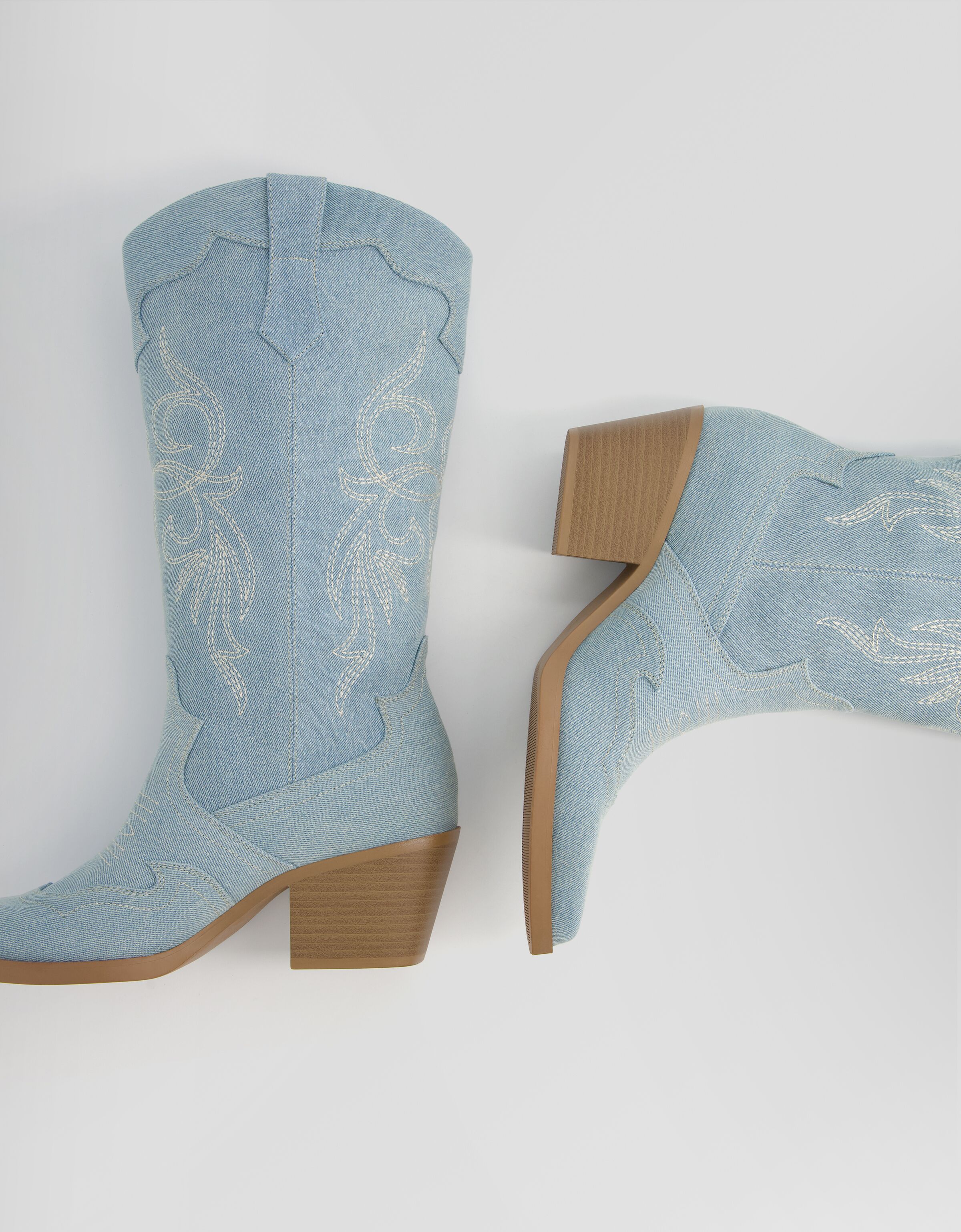 Bershka botas sales cowboy