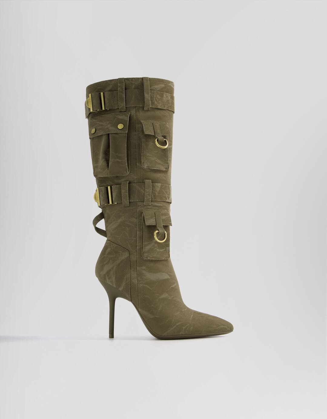 Multi-pocket high-heel boots with metal details