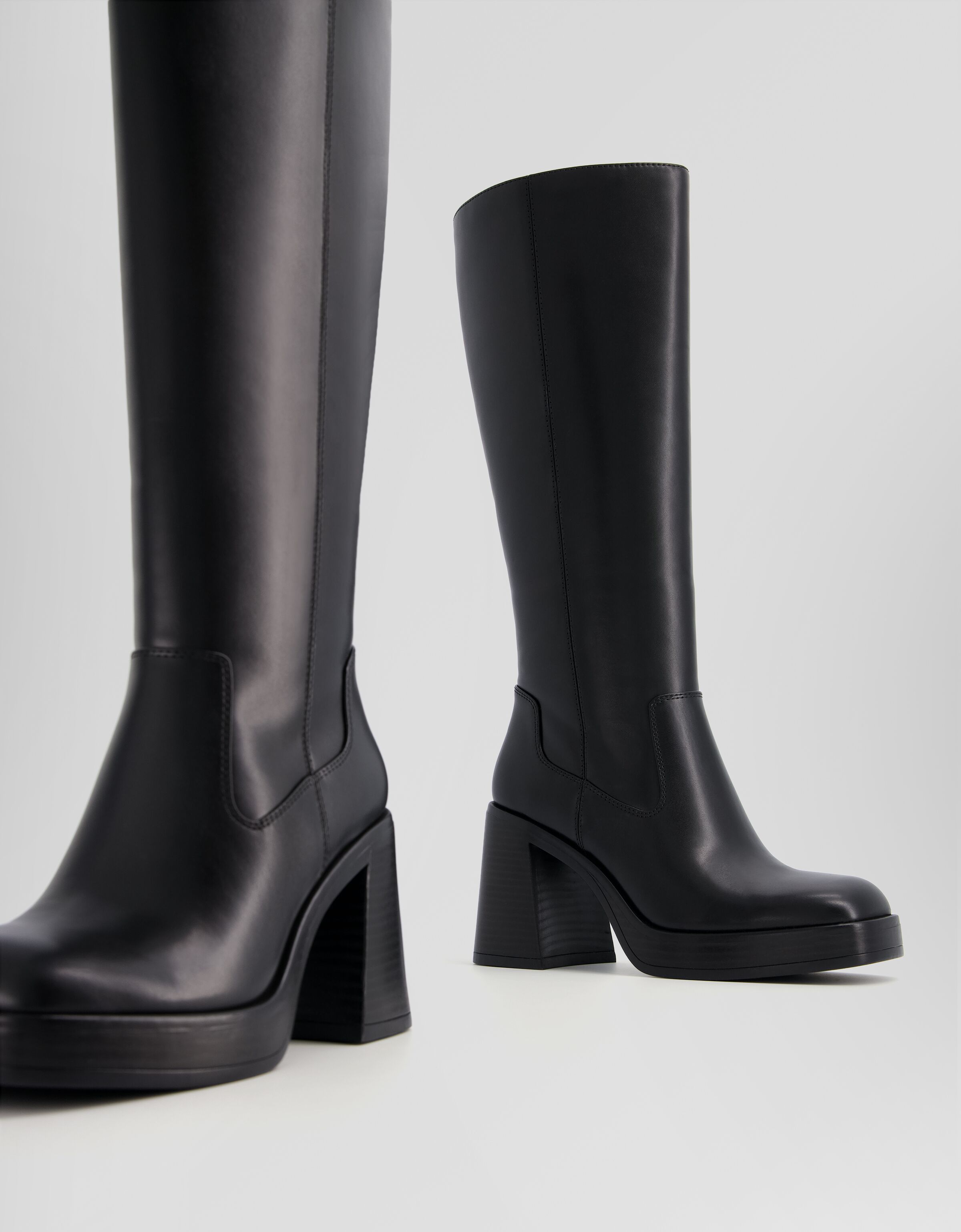 Block heel platform boots Shoes Women Bershka