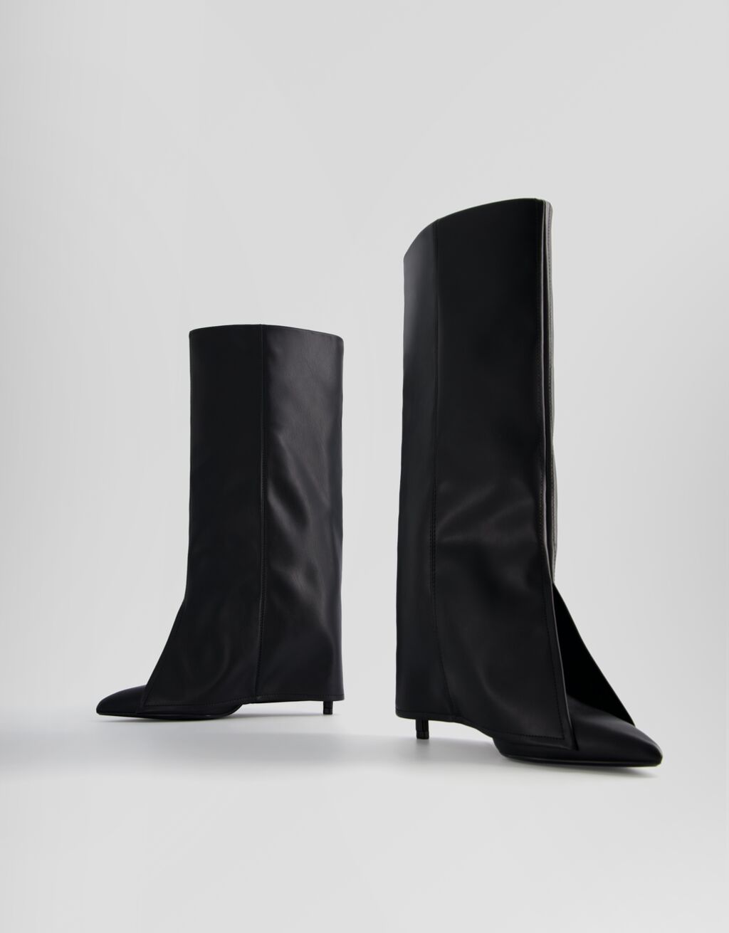 Foldover highheel boots Women Bershka