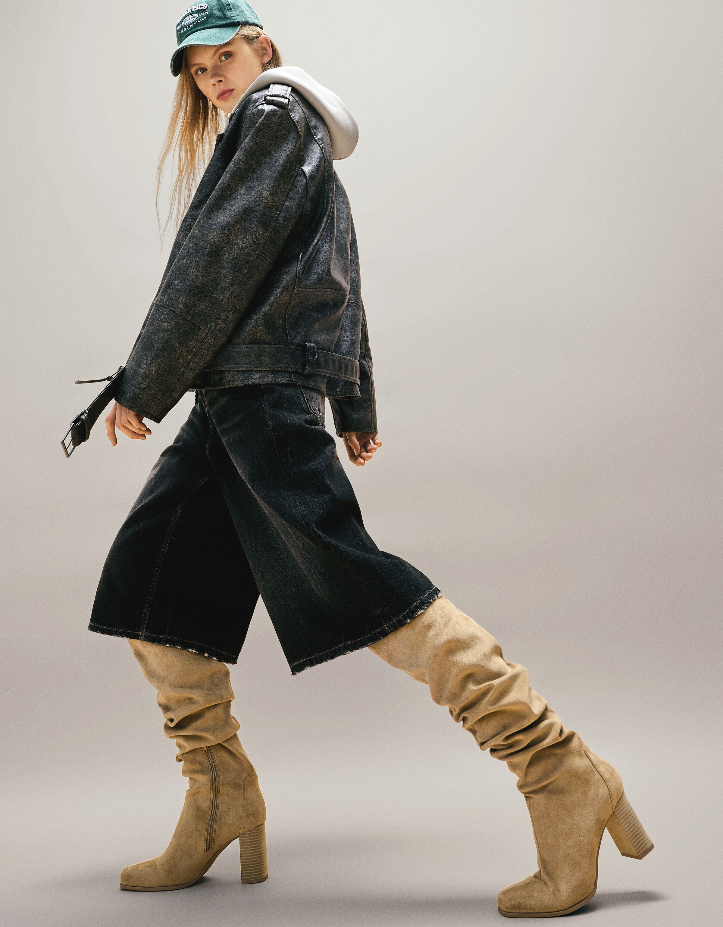 Botas y Botines para Mujer Nueva Colecci n BERSHKA Espa a