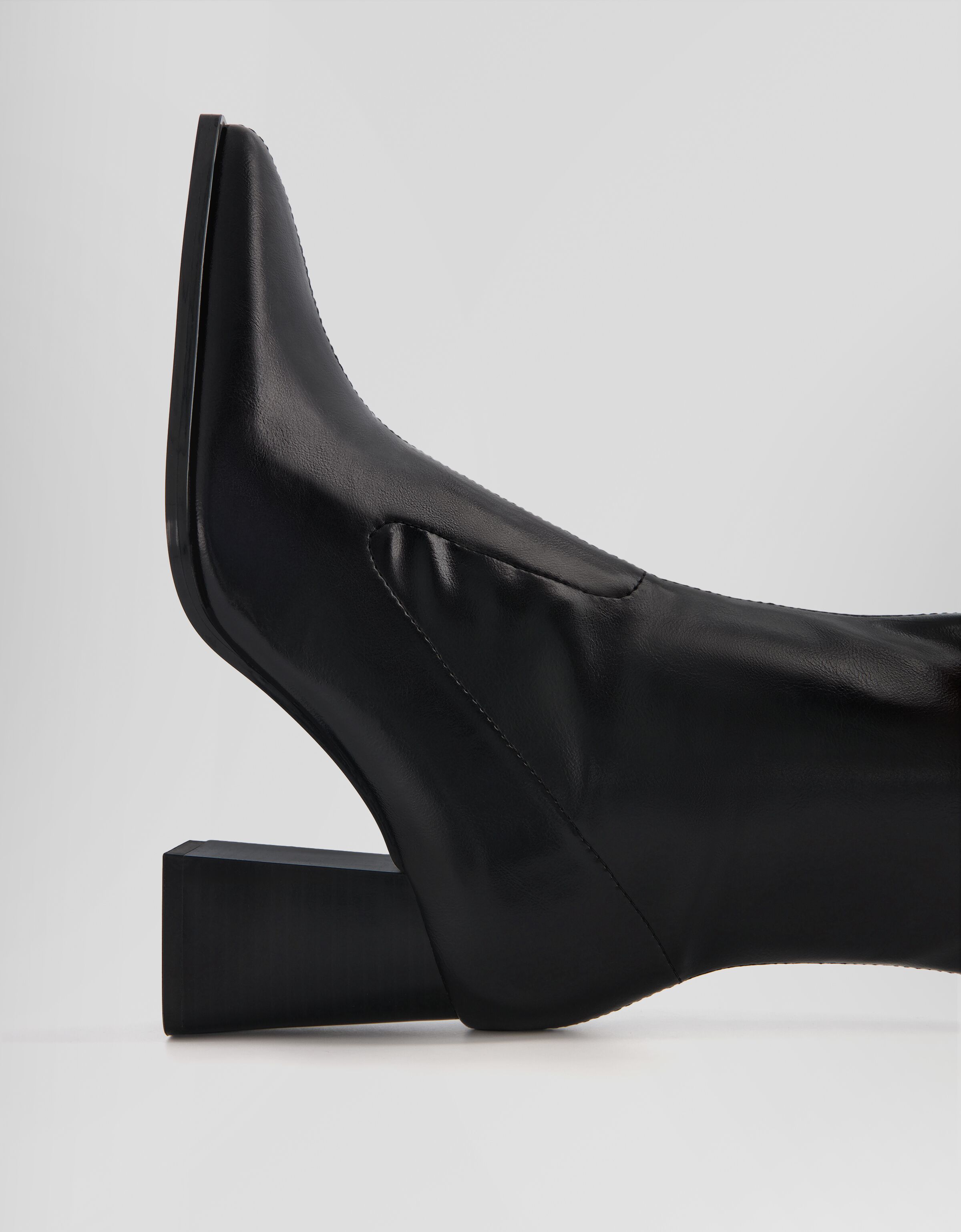 Bershka patent deals ankle boot