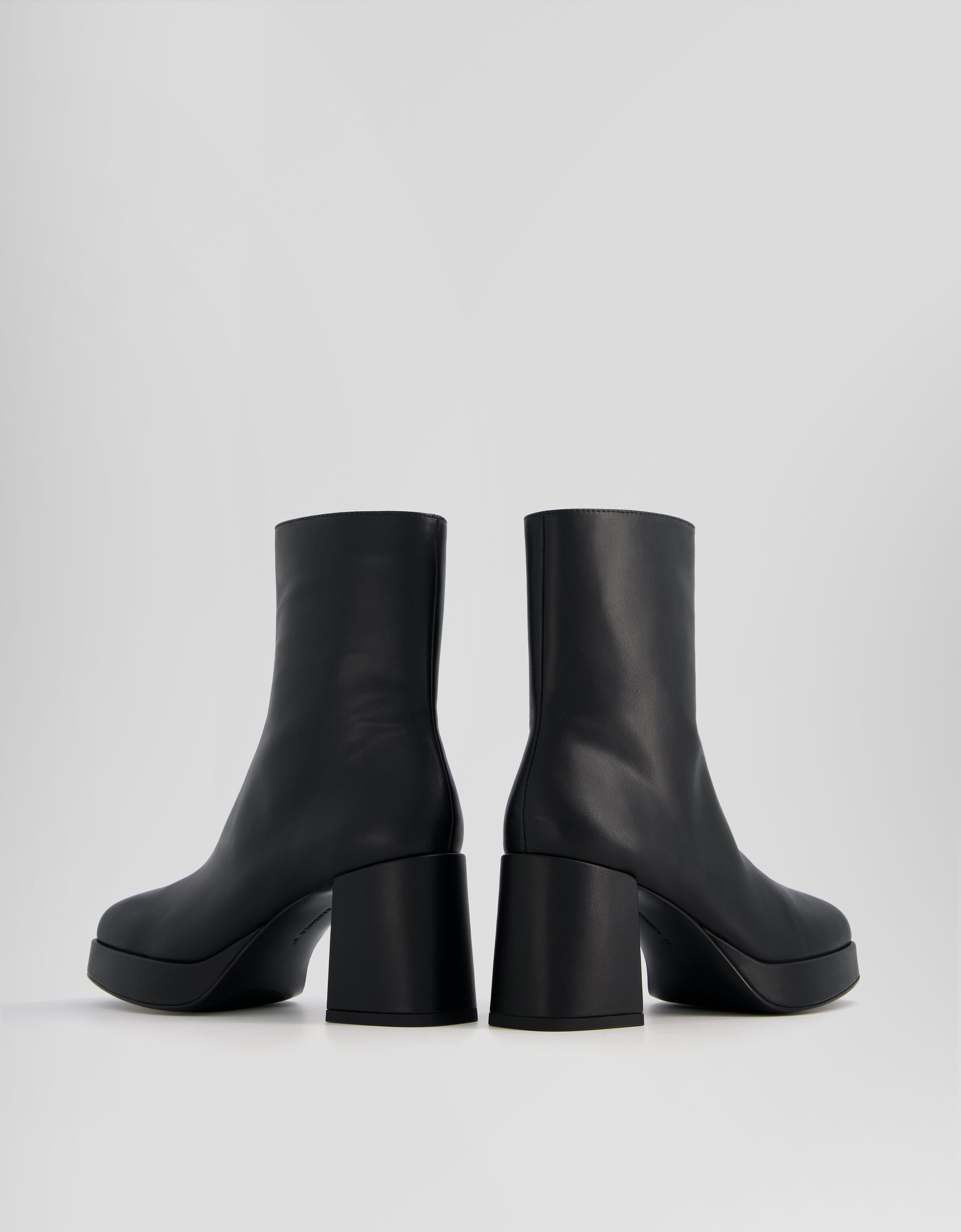 Bershka platform heeled boot hotsell