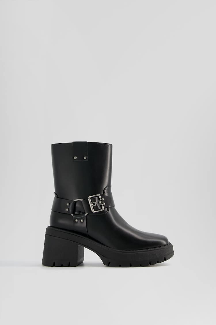Heeled biker ankle boots with buckles