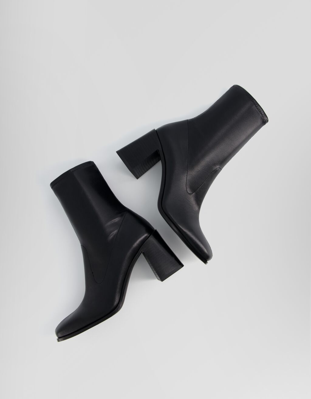 Bottines moulantes talon large-Noir-4