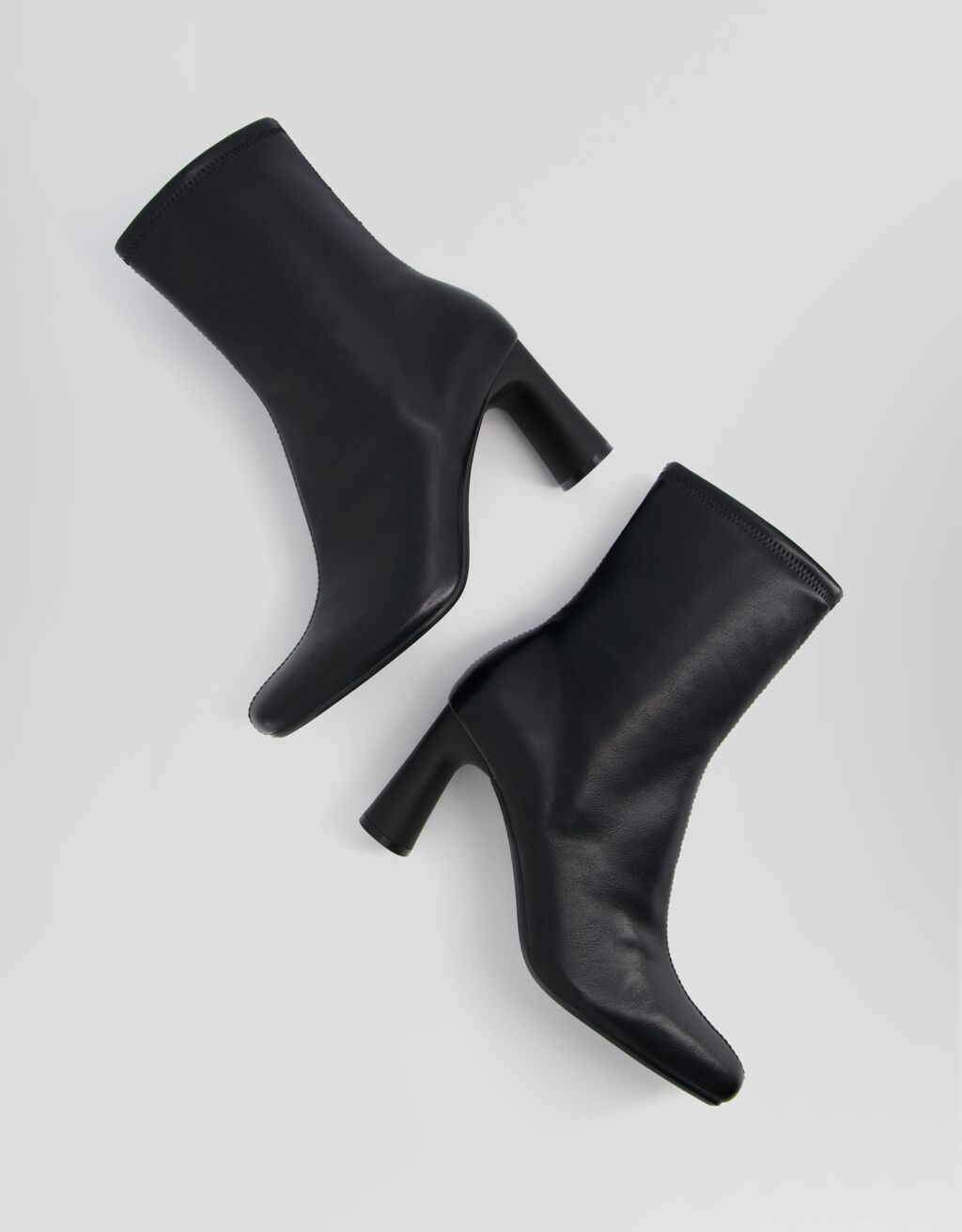 Bottines moulantes talon midi-Noir-3