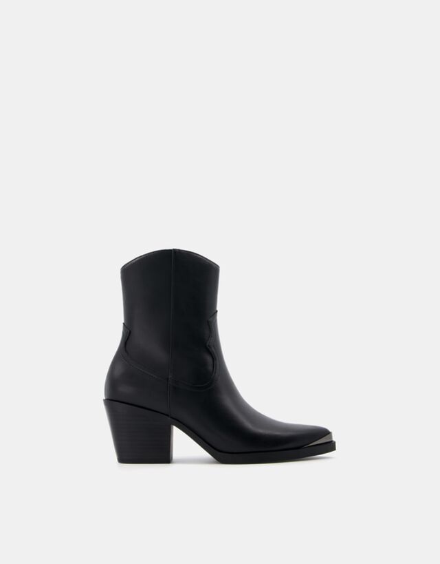 Cowboy boots bershka hot sale
