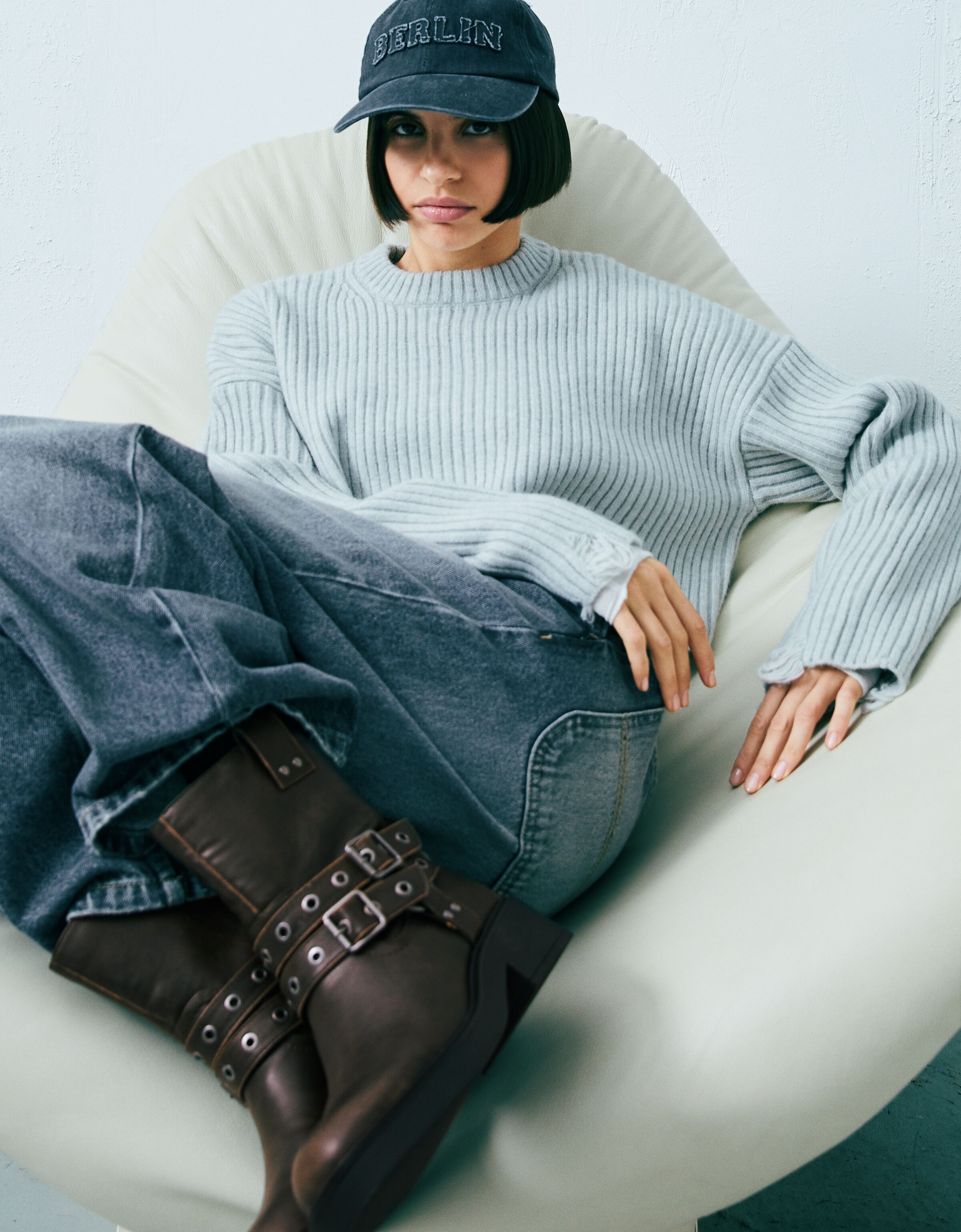 Biker ankle boots with buckle details Women Bershka