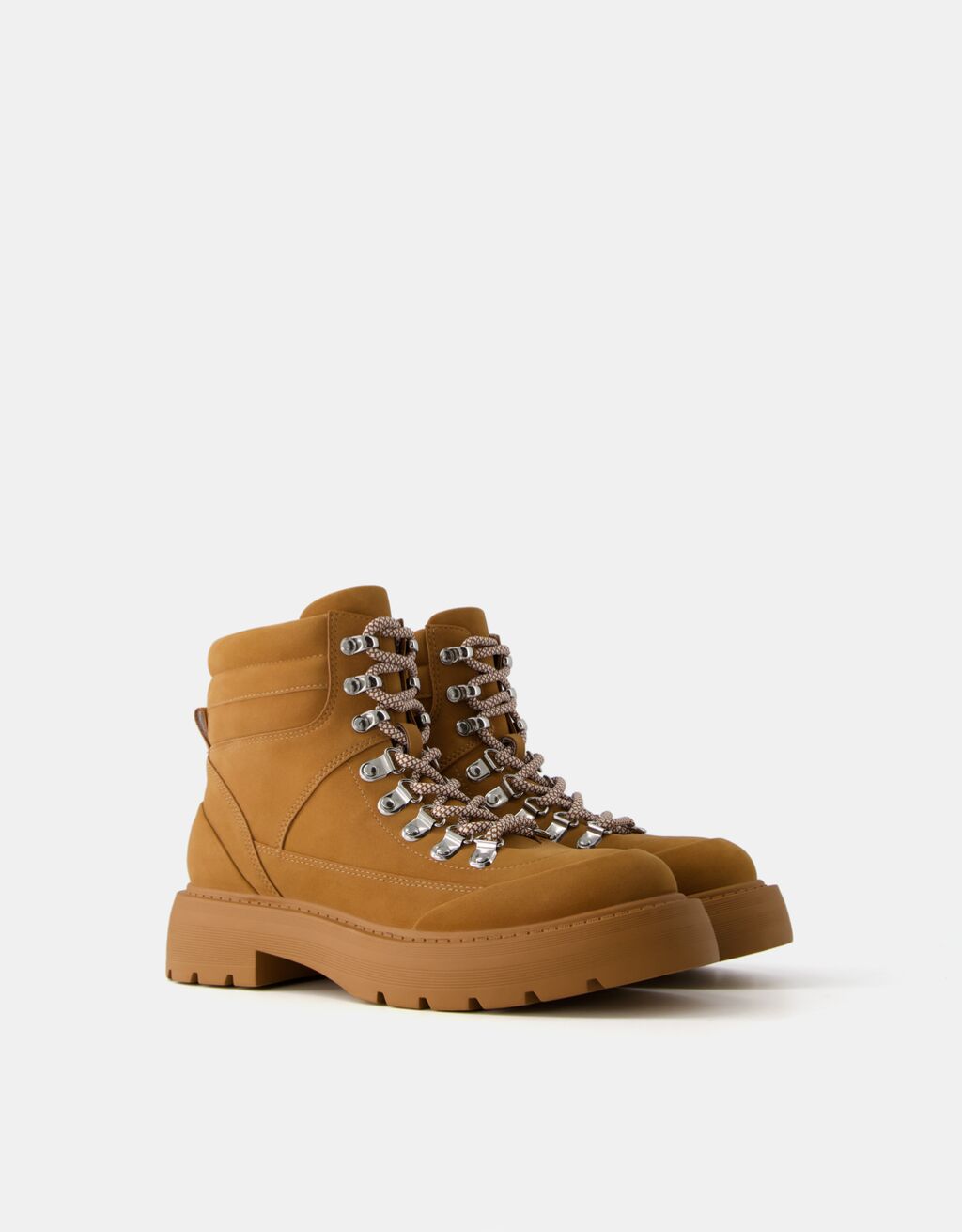 Boots with pull tabs online