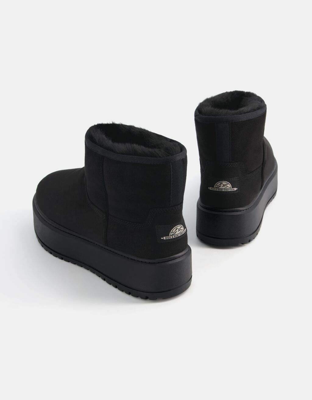 Platform ankle boots with faux fur lining - Women | Bershka