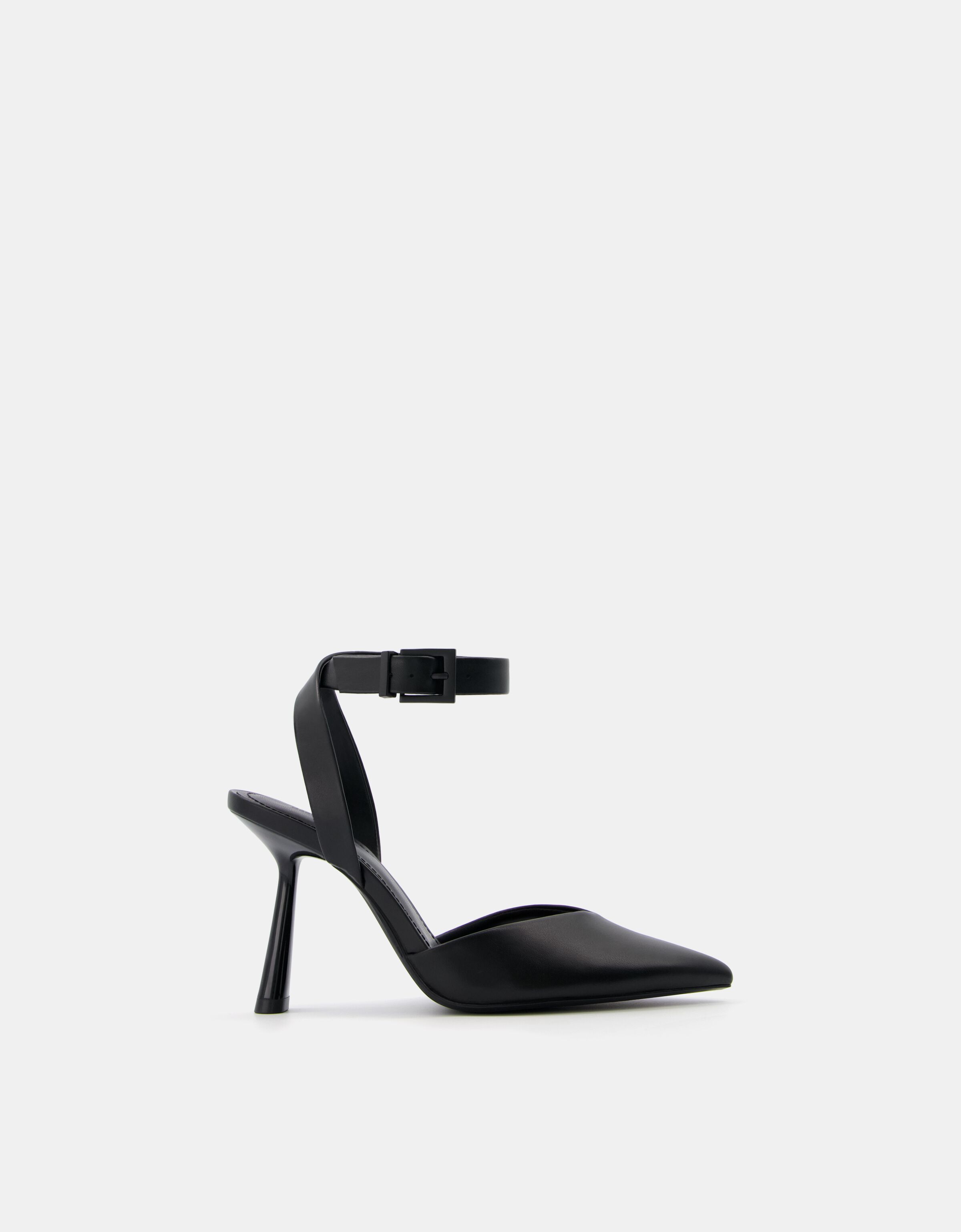Bershka red hotsell heels