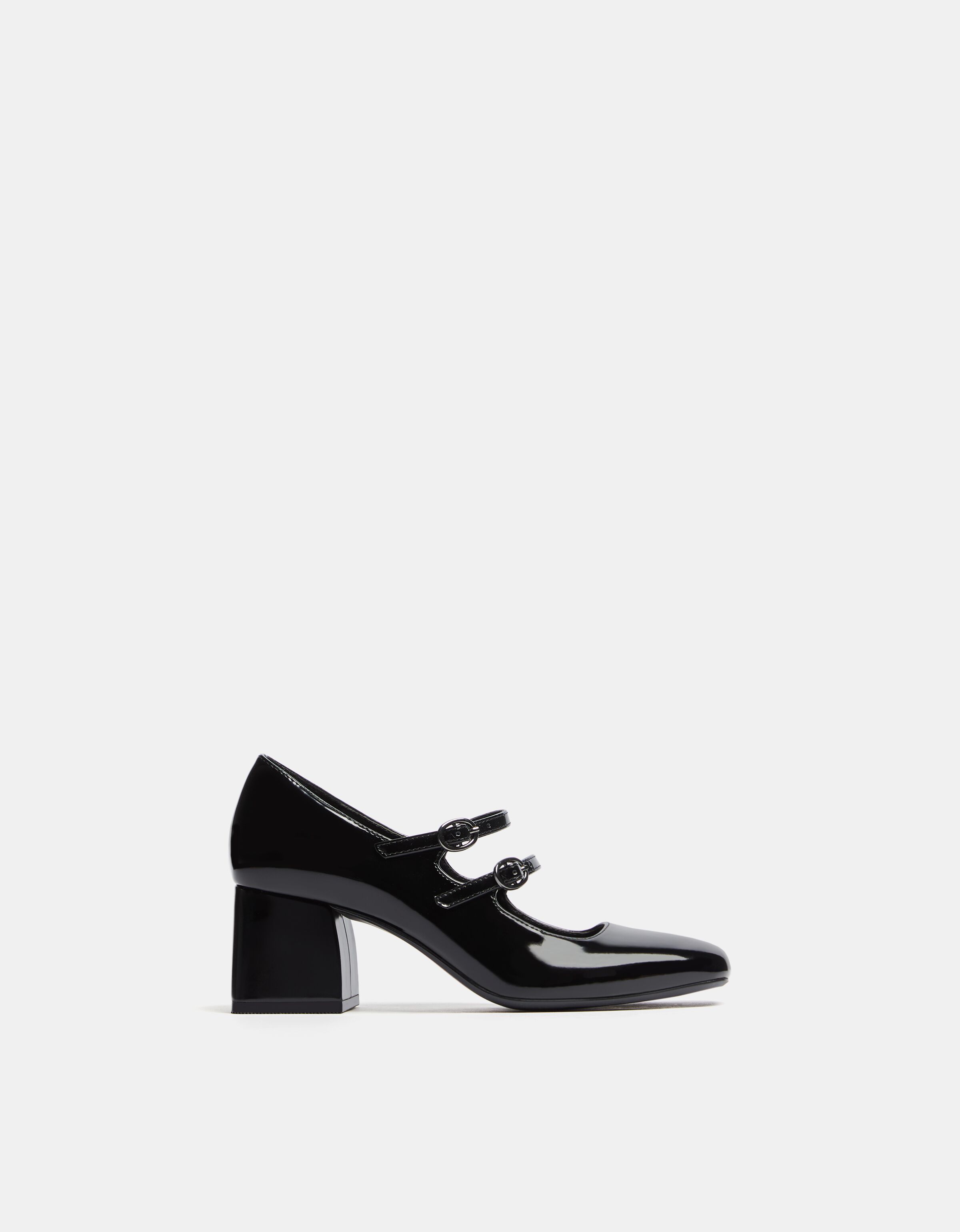 Sapatos bershka hotsell