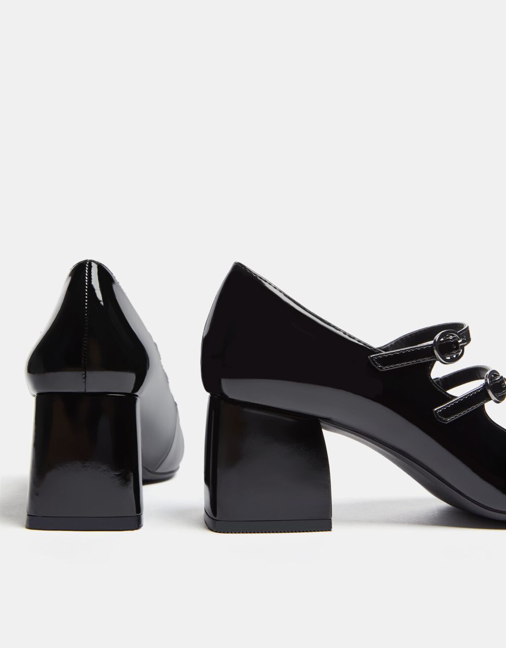 Mary Jane block heel shoes Women Bershka