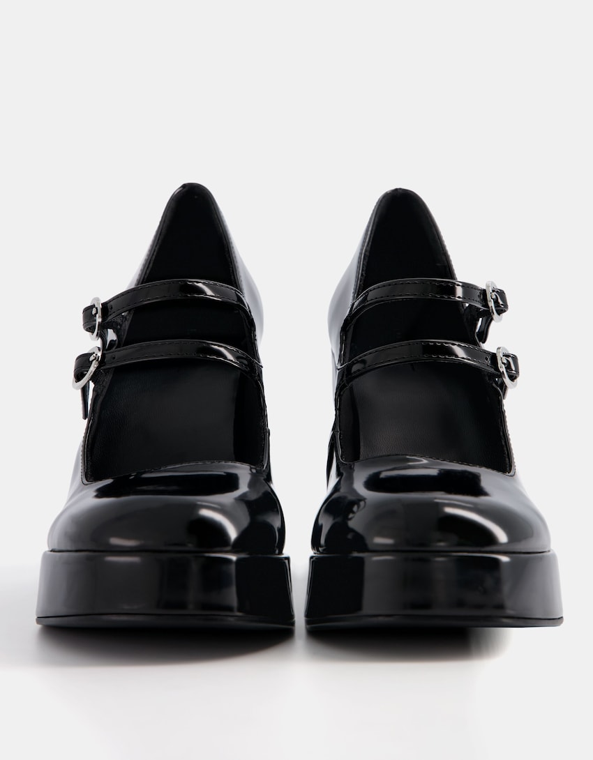 High-heel platform shoes with ankle strap - Women | Bershka
